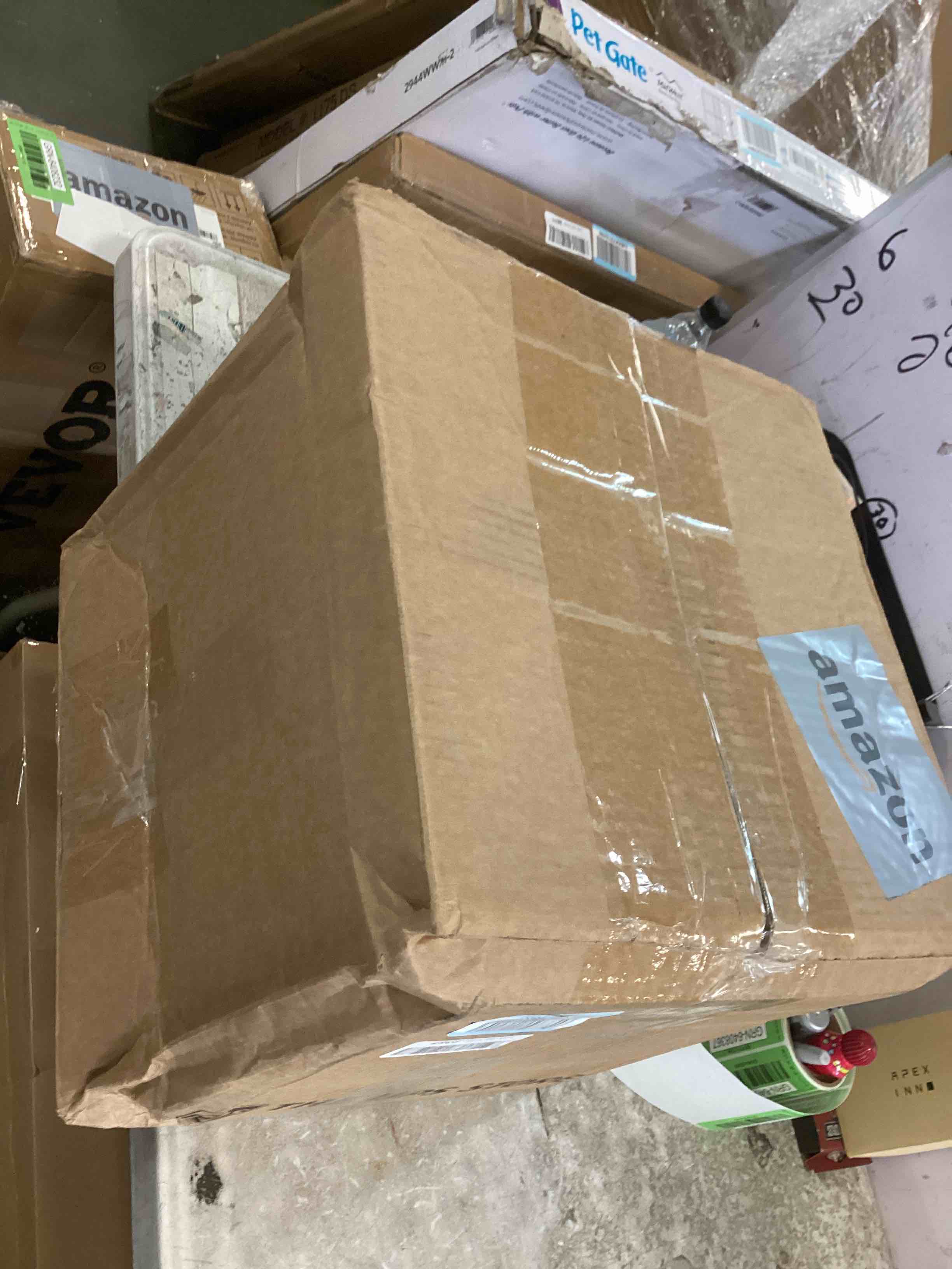 https://s3.amazonaws.com/lotting-images-prod/bidfta/GRN6408362_1718650549124.jpeg