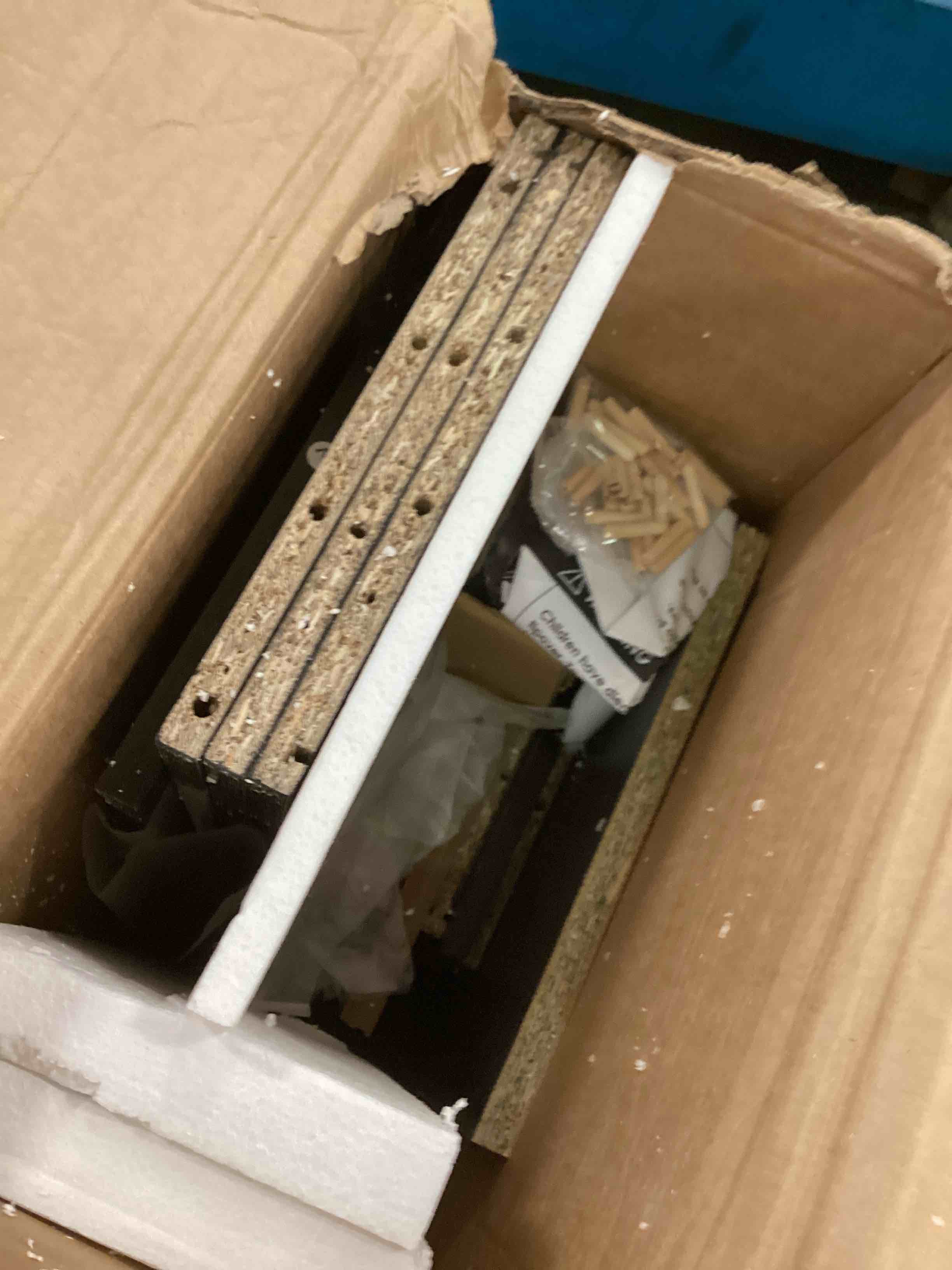 https://s3.amazonaws.com/lotting-images-prod/bidfta/GRN6408414_1718710344219.jpeg