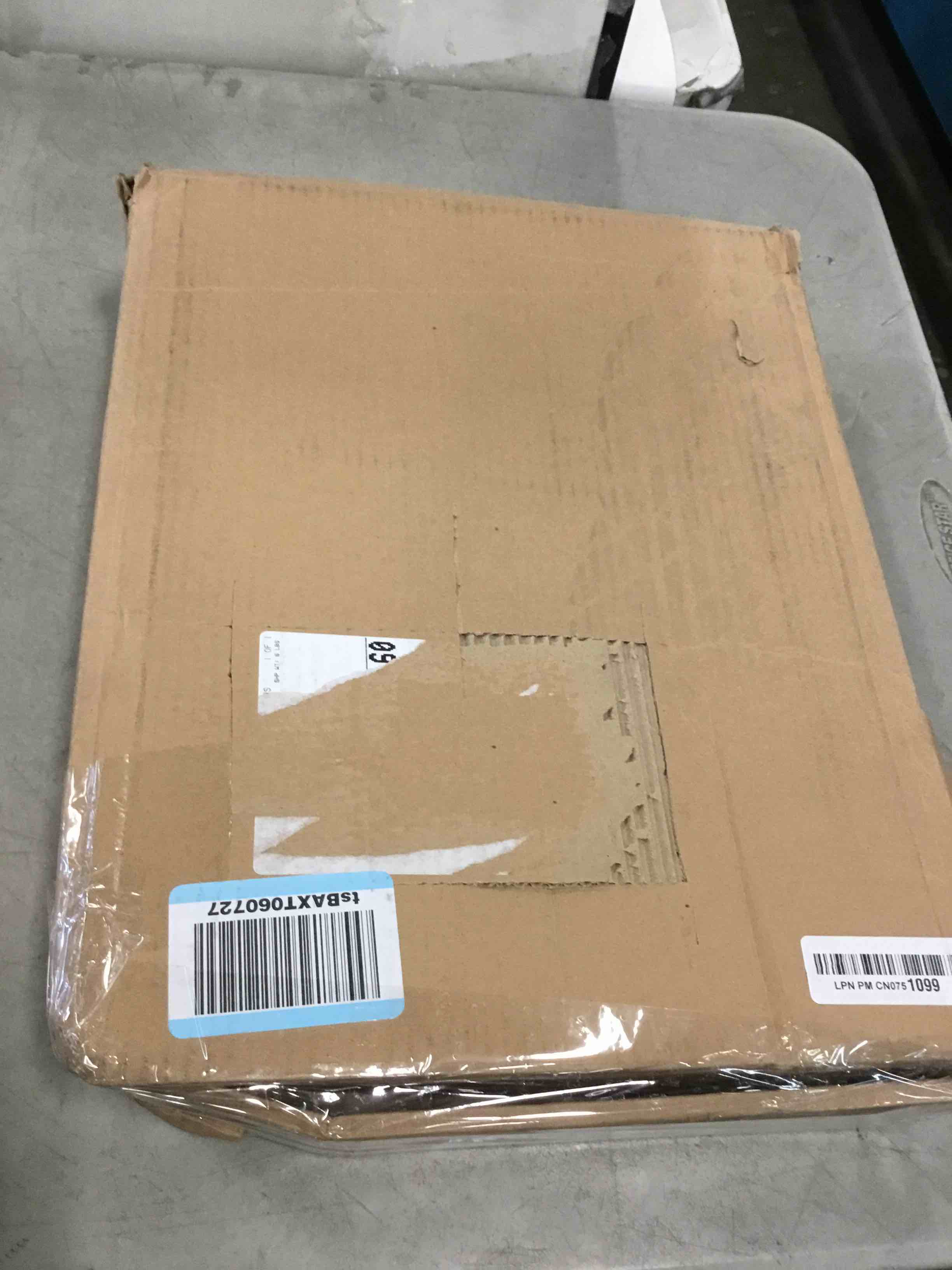 https://s3.amazonaws.com/lotting-images-prod/bidfta/GRN6409202_1718206406259.jpeg