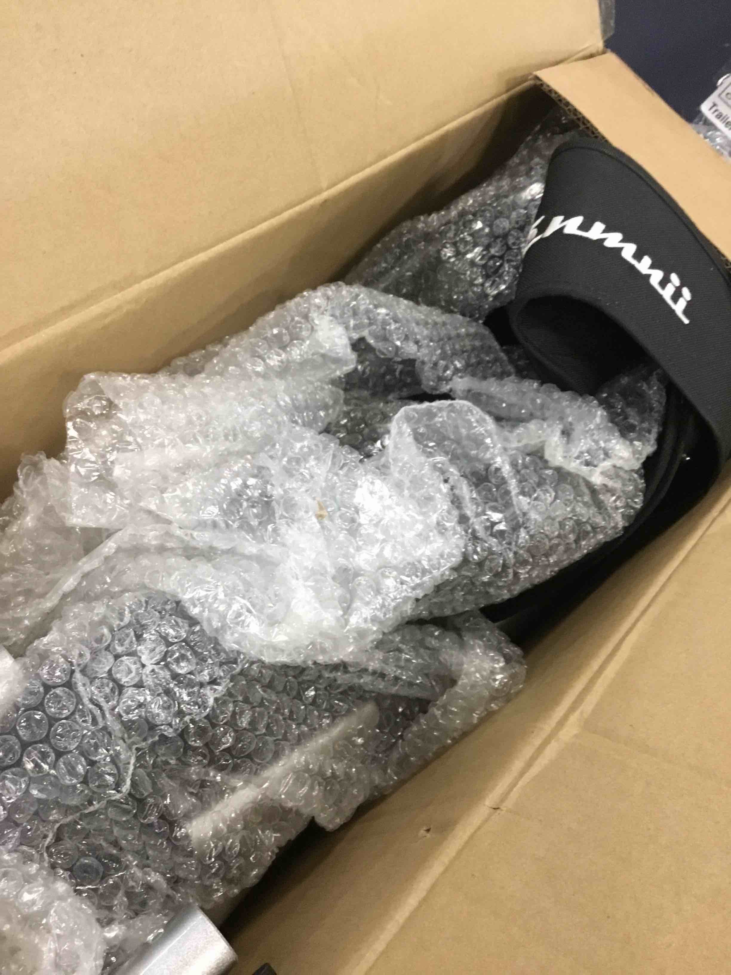https://s3.amazonaws.com/lotting-images-prod/bidfta/GRN6409406_1718291379446.jpeg