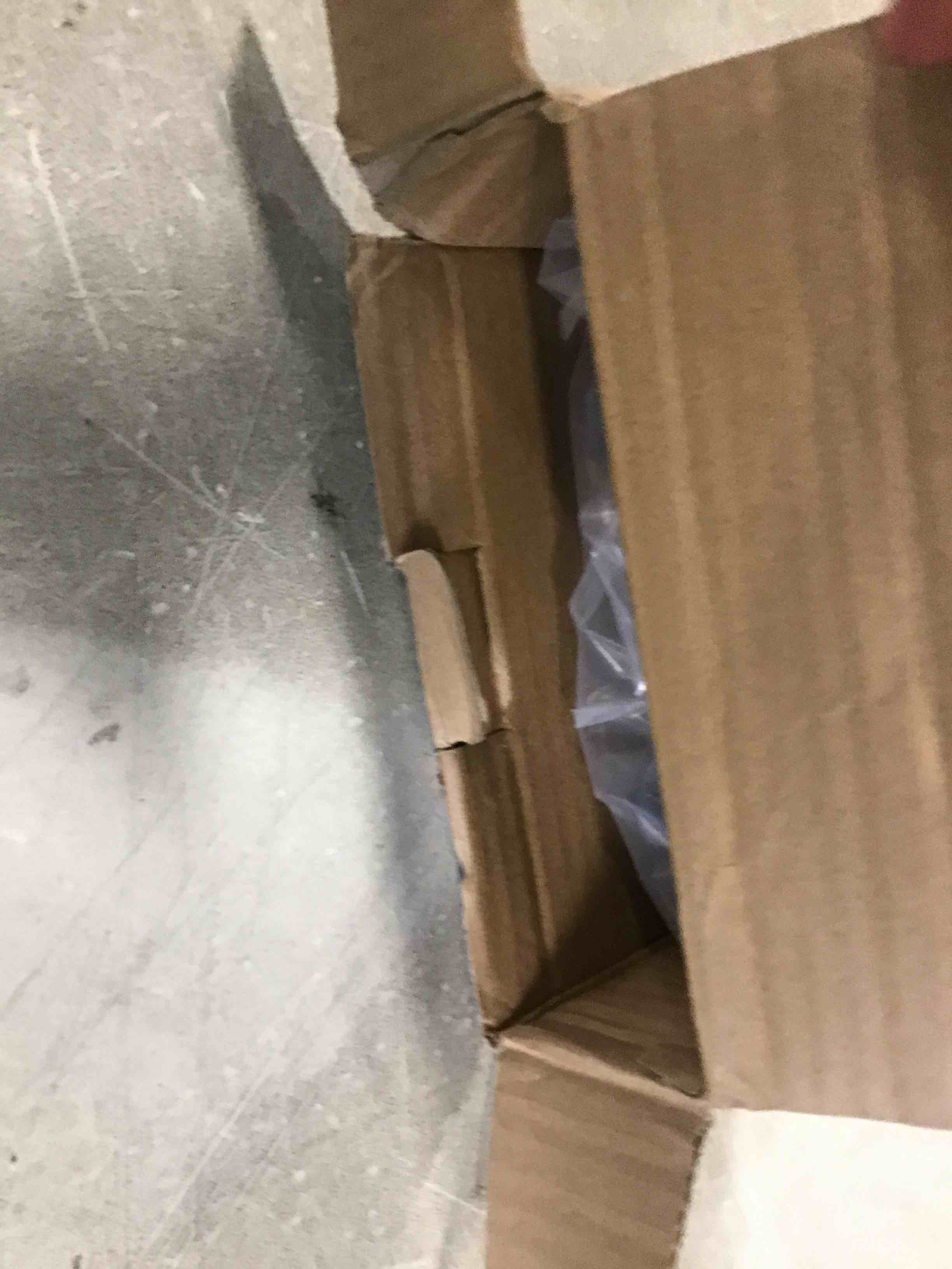 https://s3.amazonaws.com/lotting-images-prod/bidfta/GRN6410623_1718040063611.jpeg