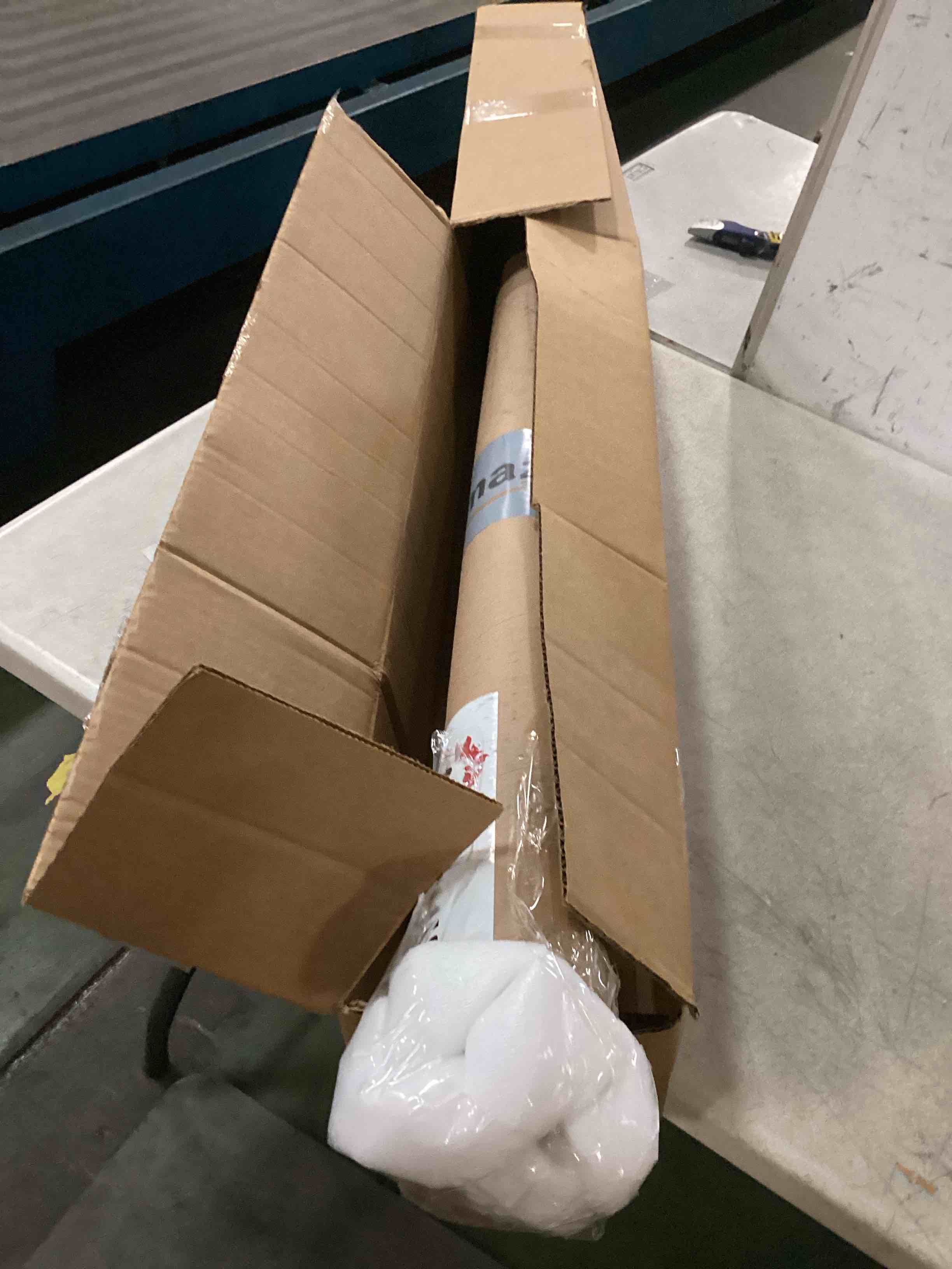 https://s3.amazonaws.com/lotting-images-prod/bidfta/GRN6411892_1722684084554.jpeg