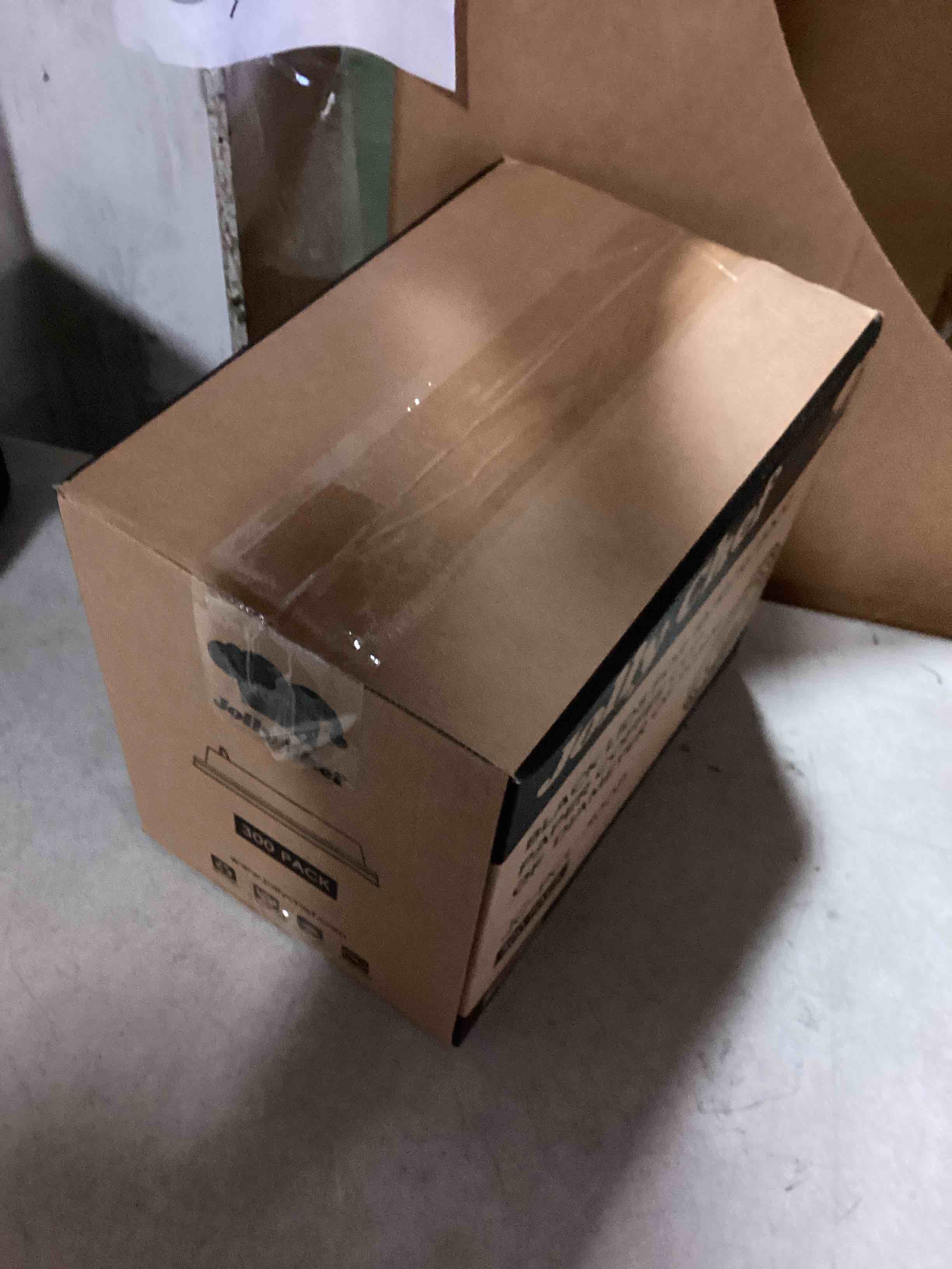 https://s3.amazonaws.com/lotting-images-prod/bidfta/GRN6412336_1722954837803.jpeg