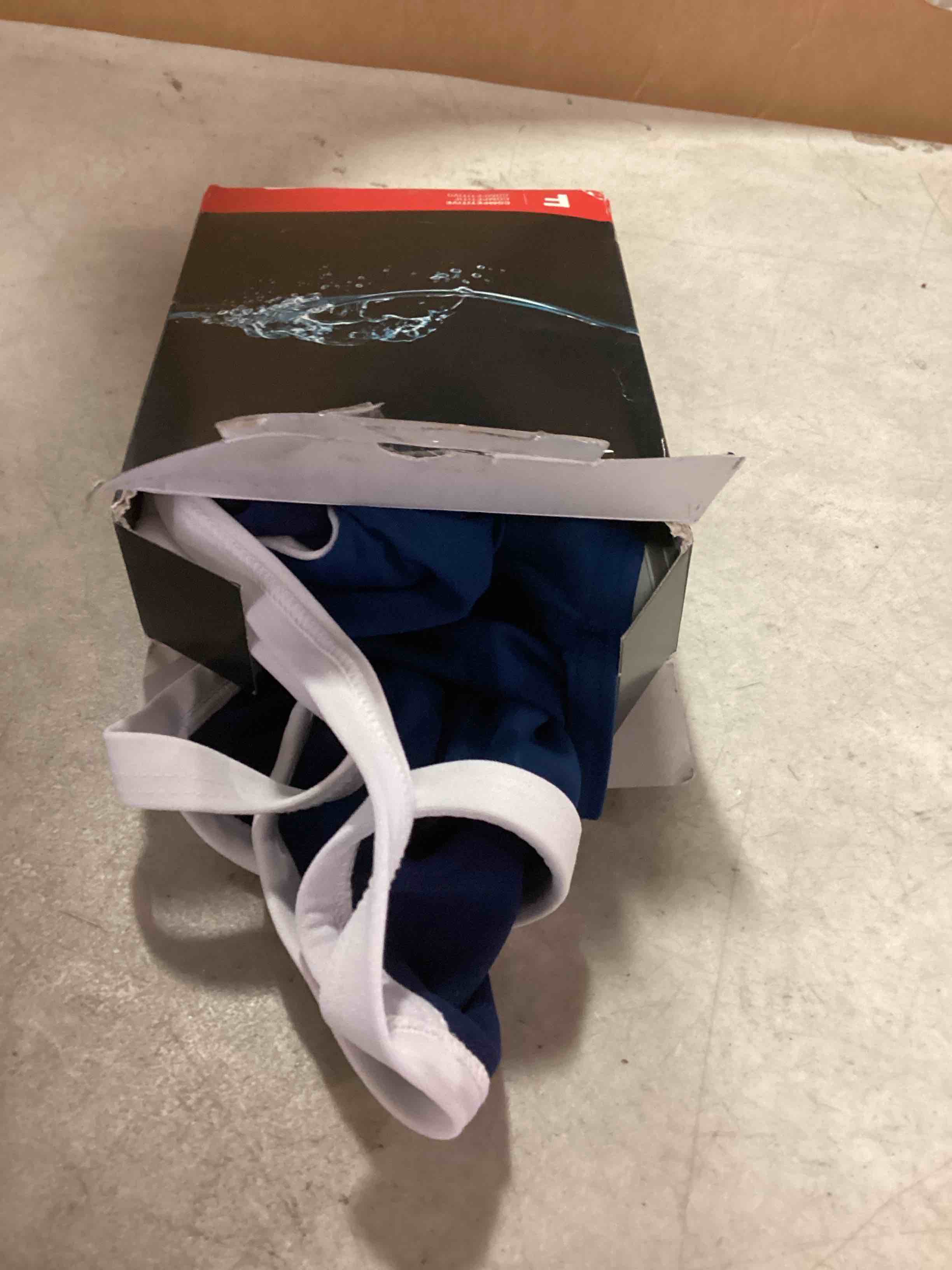 size 10/36 )Speedo Women's Swimsuit One Piece Endurance+ Flyback Solid