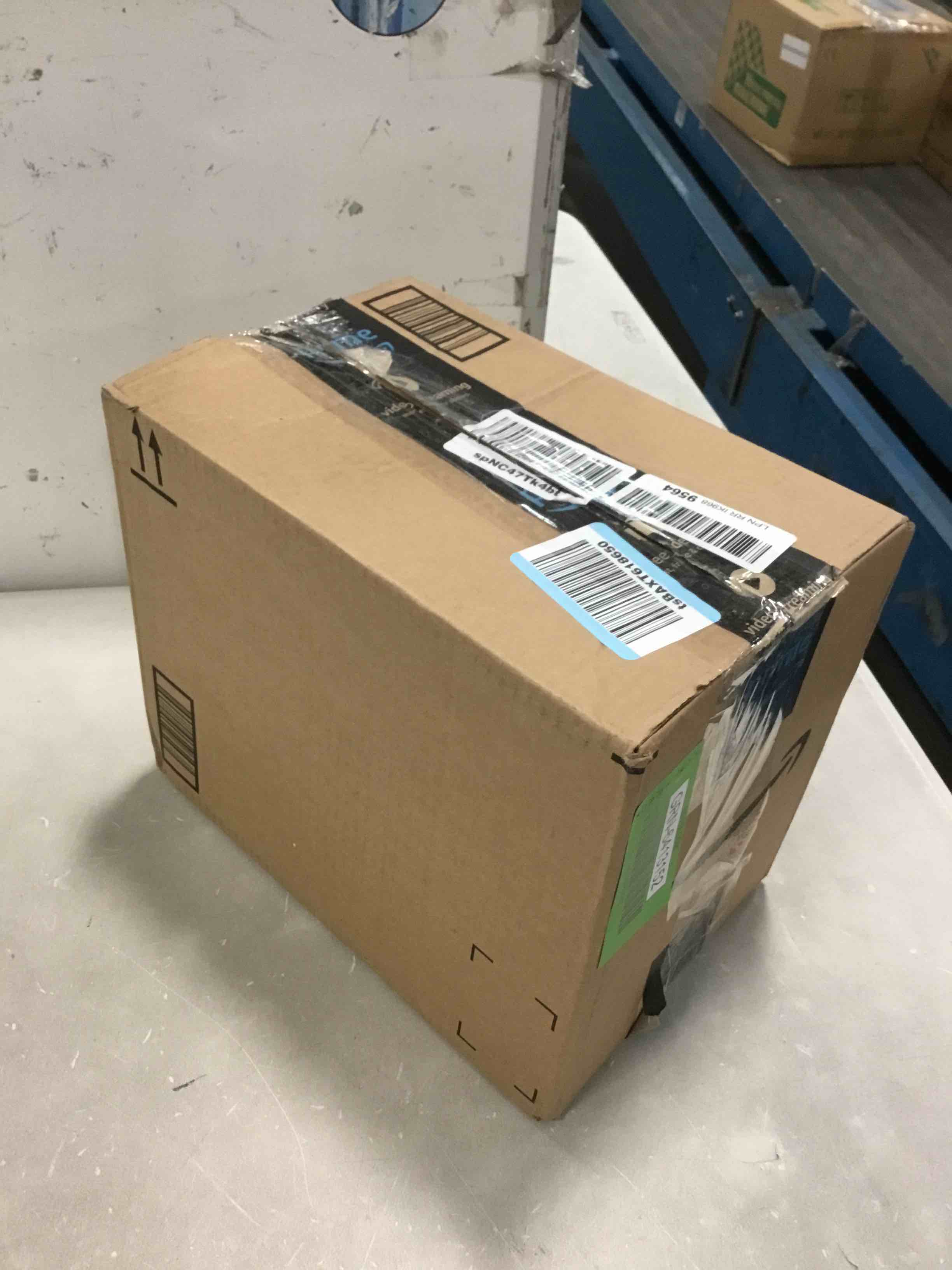 https://s3.amazonaws.com/lotting-images-prod/bidfta/GRN6413152_1717847758335.jpeg