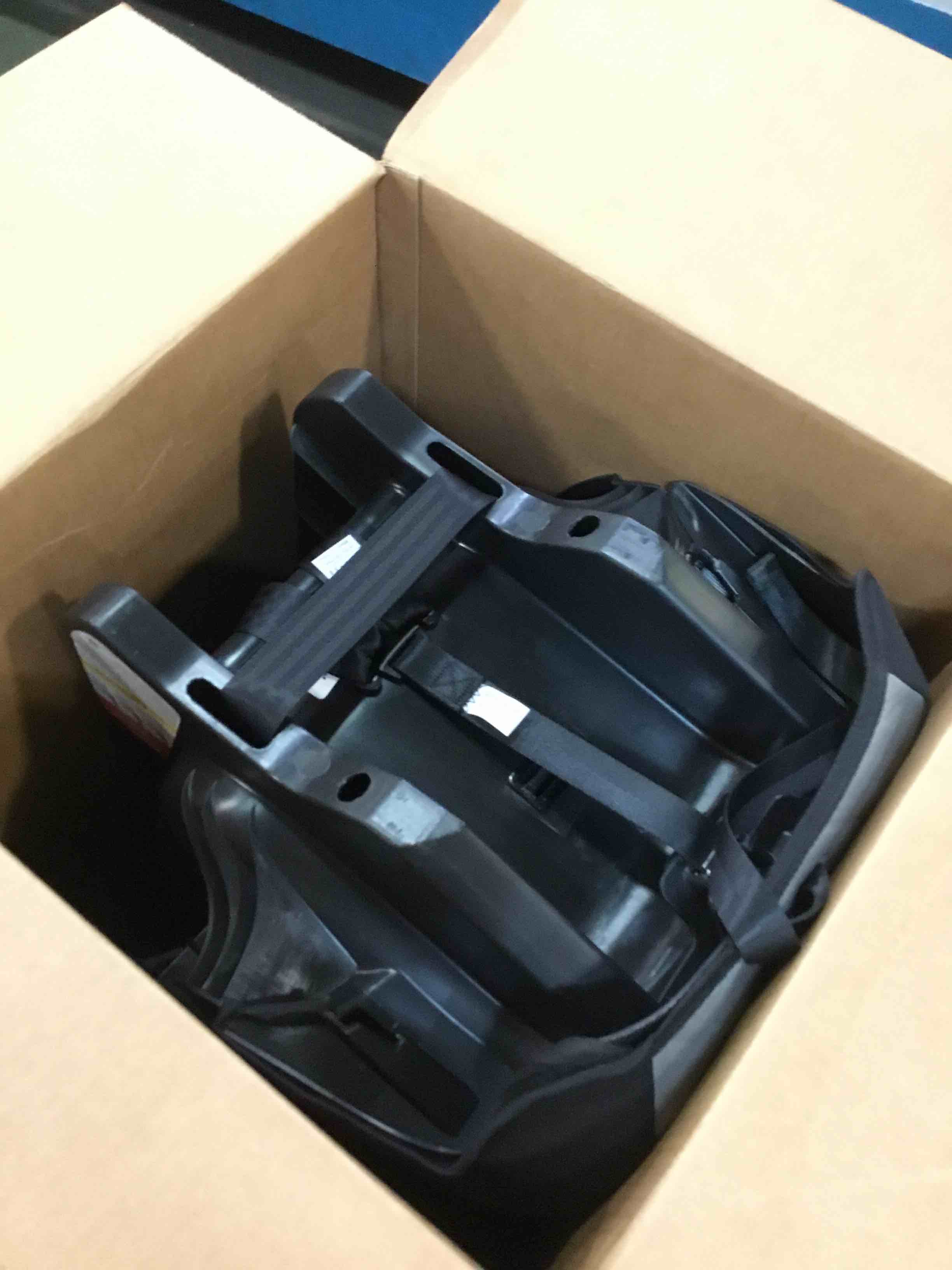 https://s3.amazonaws.com/lotting-images-prod/bidfta/GRN6414316_1718391616880.jpeg