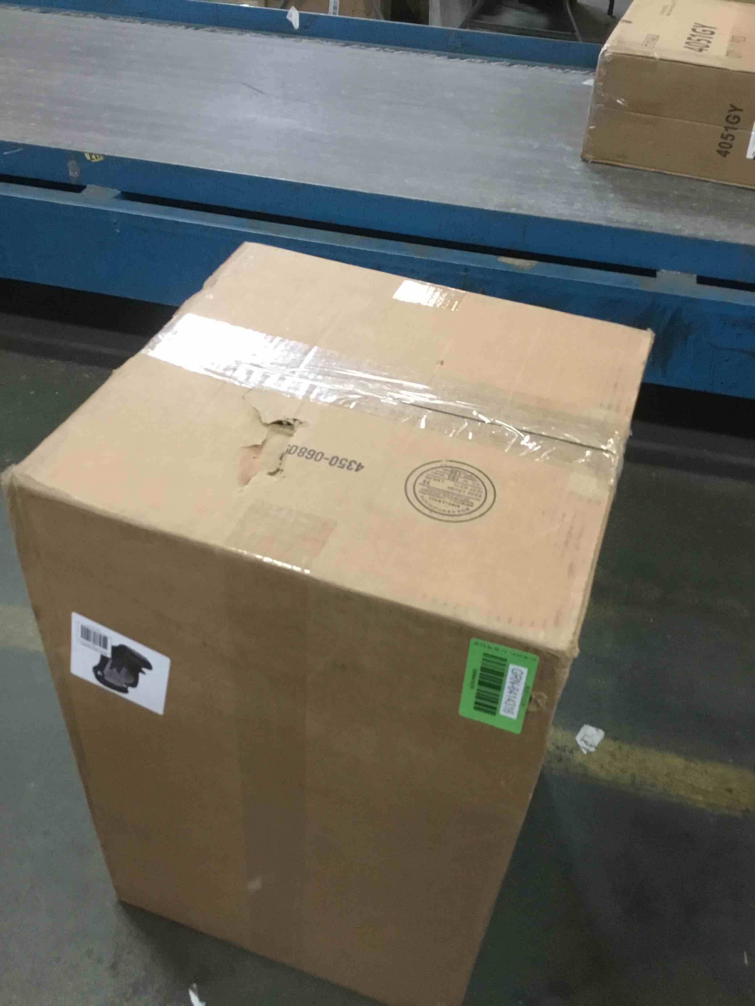 https://s3.amazonaws.com/lotting-images-prod/bidfta/GRN6414316_1718391635552.jpeg