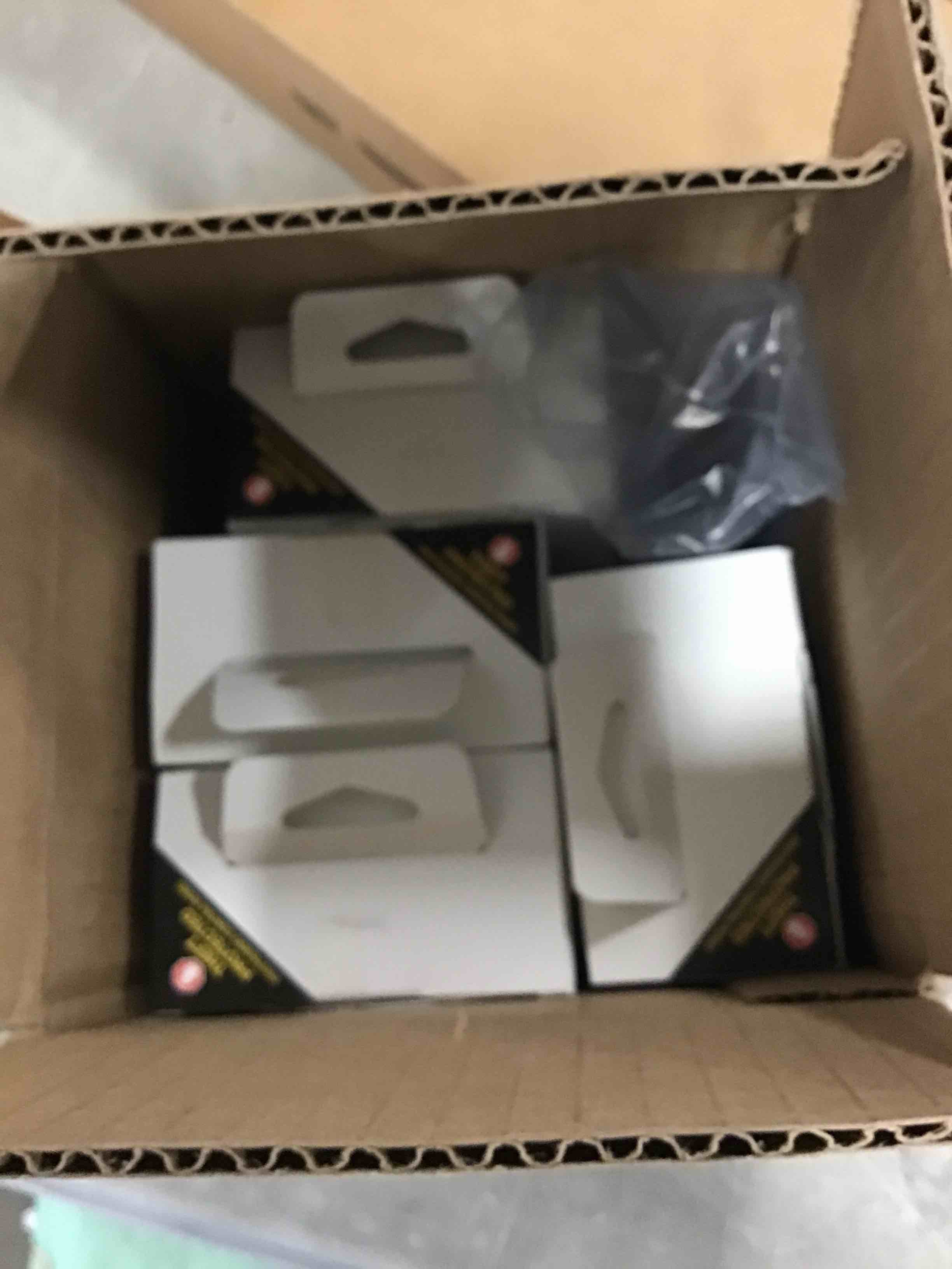 https://s3.amazonaws.com/lotting-images-prod/bidfta/GRN6418130_1718383860878.jpeg