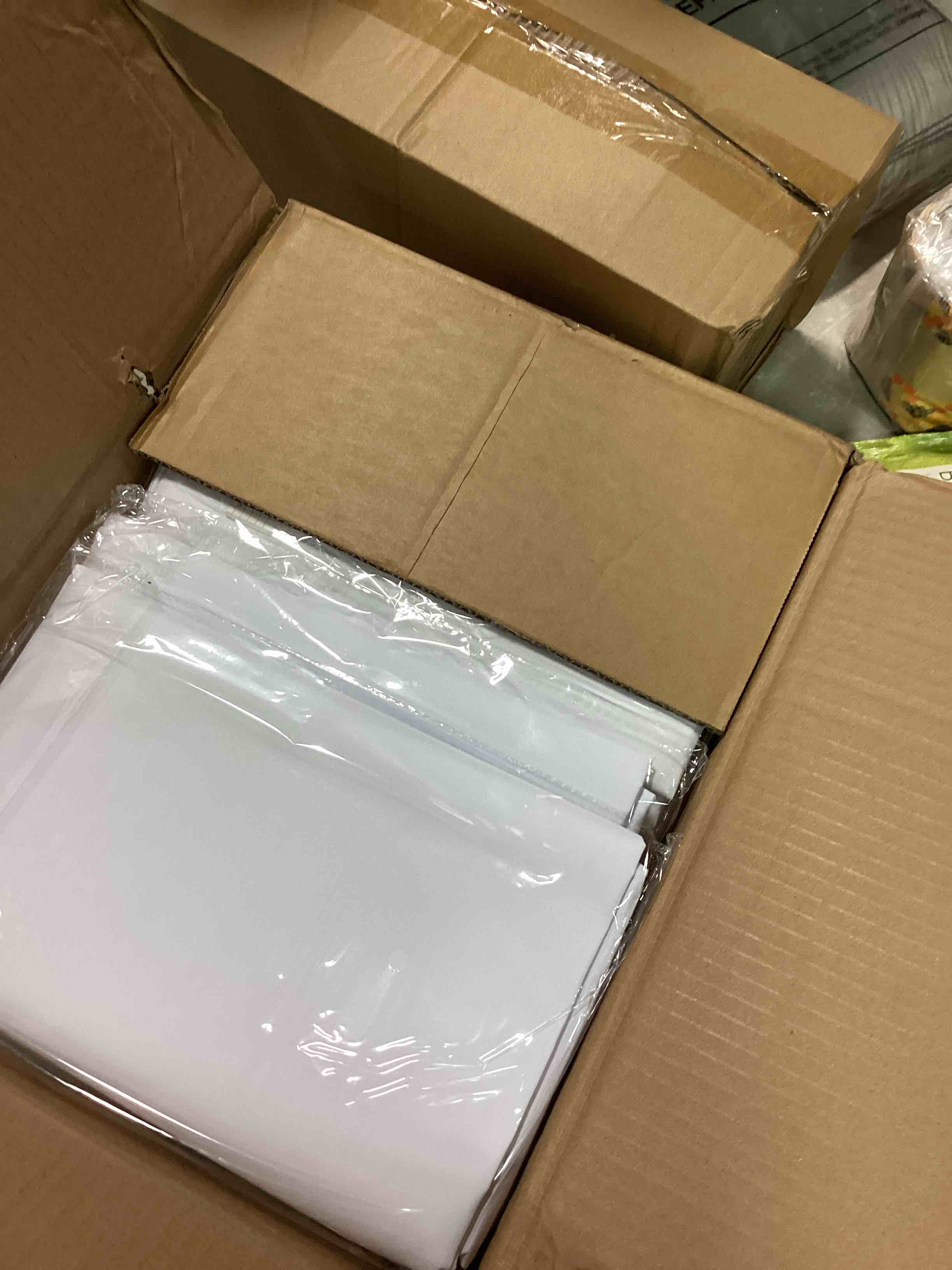 https://s3.amazonaws.com/lotting-images-prod/bidfta/GRN6418953_1718290416251.jpeg