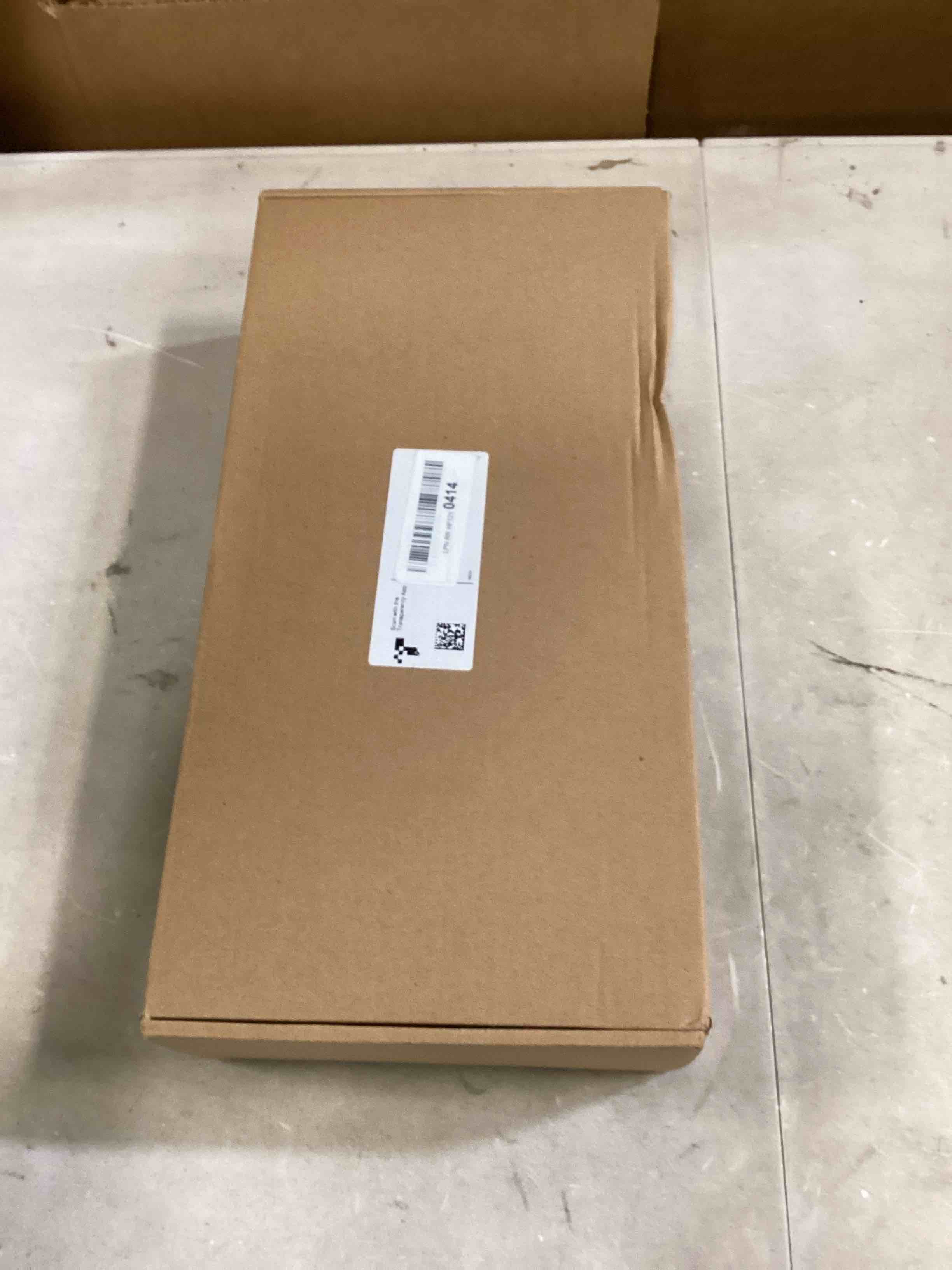 https://s3.amazonaws.com/lotting-images-prod/bidfta/GRN6420889_1718465054442.jpeg