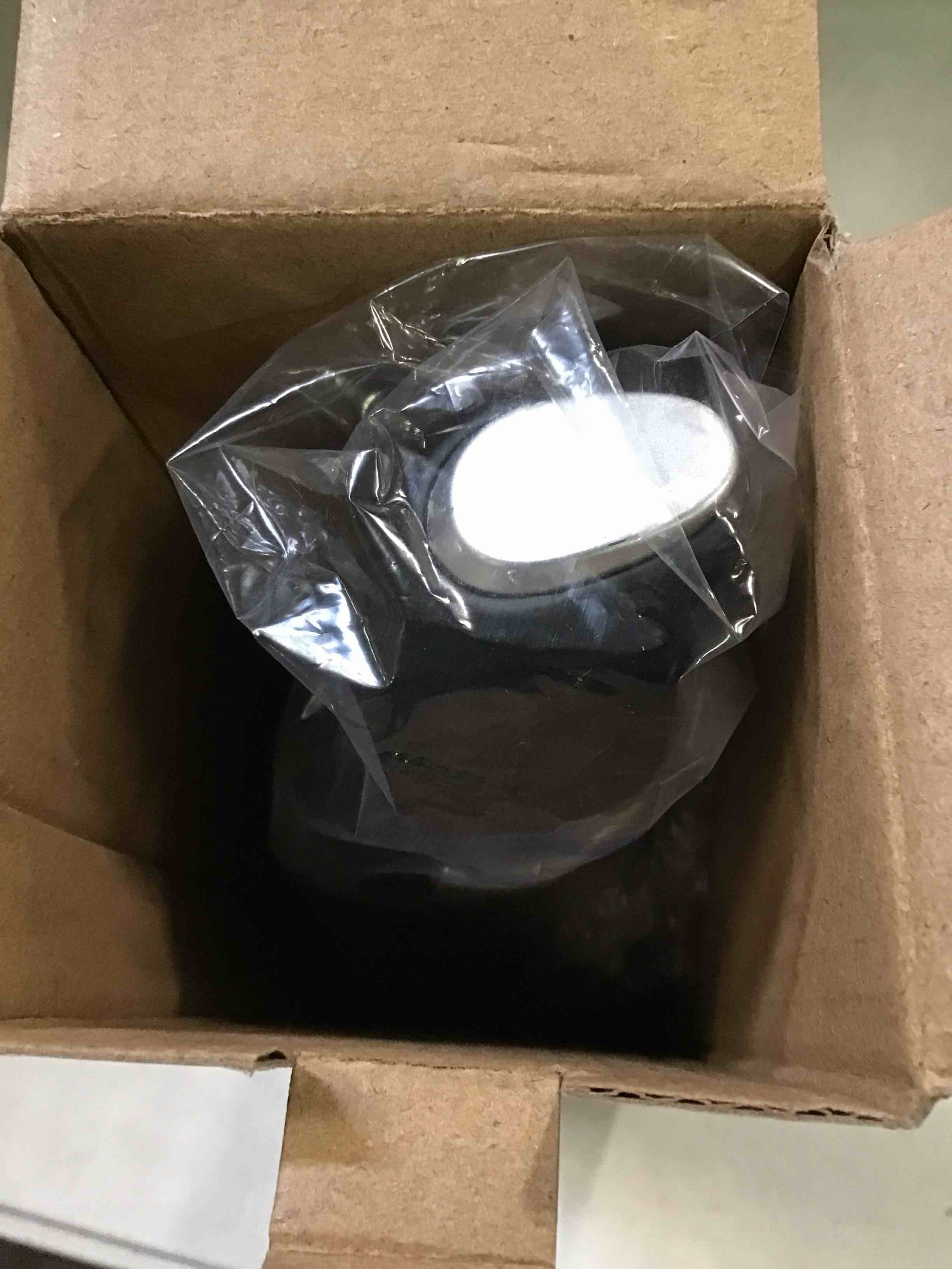 https://s3.amazonaws.com/lotting-images-prod/bidfta/GRN6422254_1718039823554.jpeg