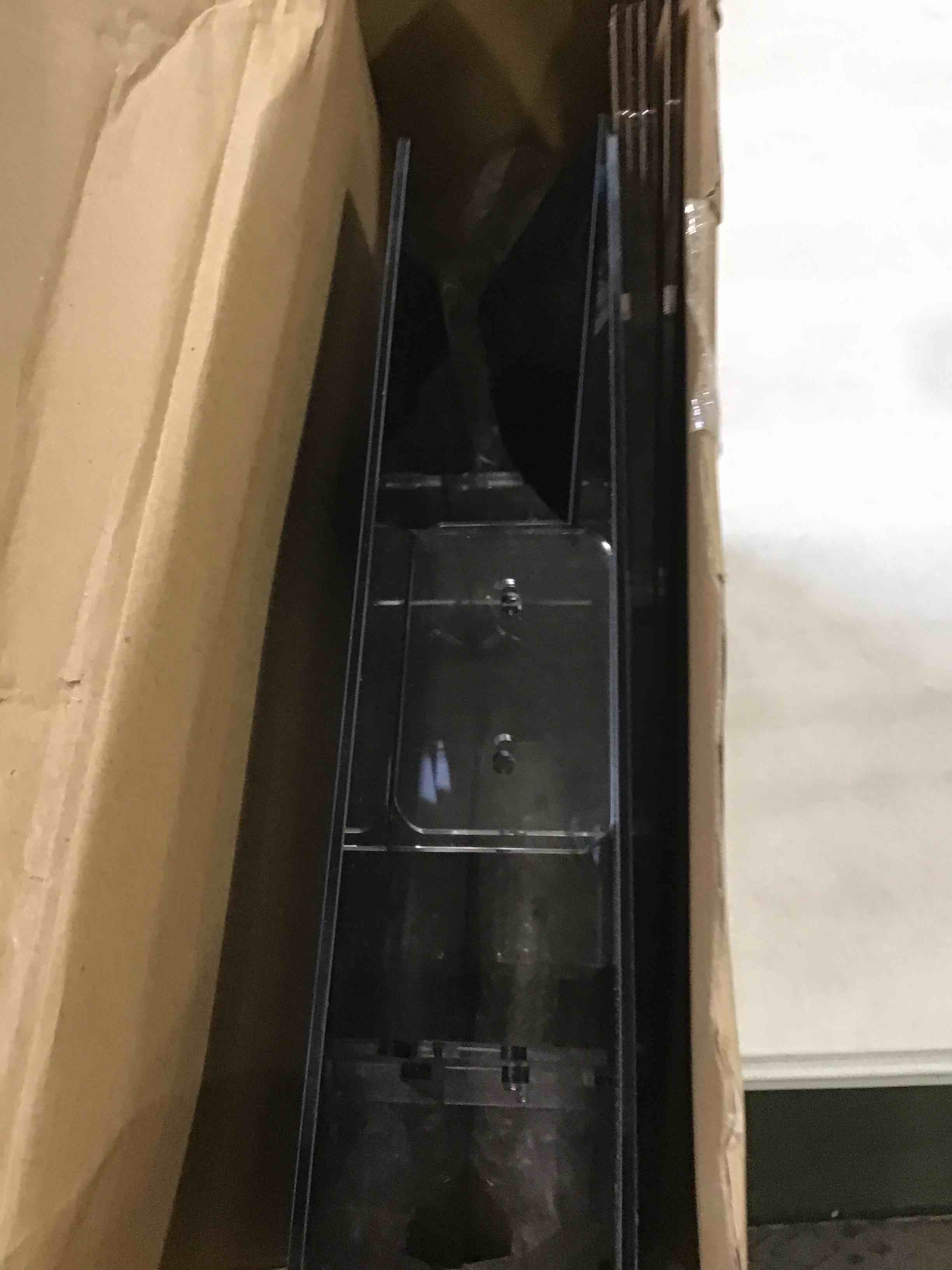https://s3.amazonaws.com/lotting-images-prod/bidfta/GRN6422307_1718044586409.jpeg