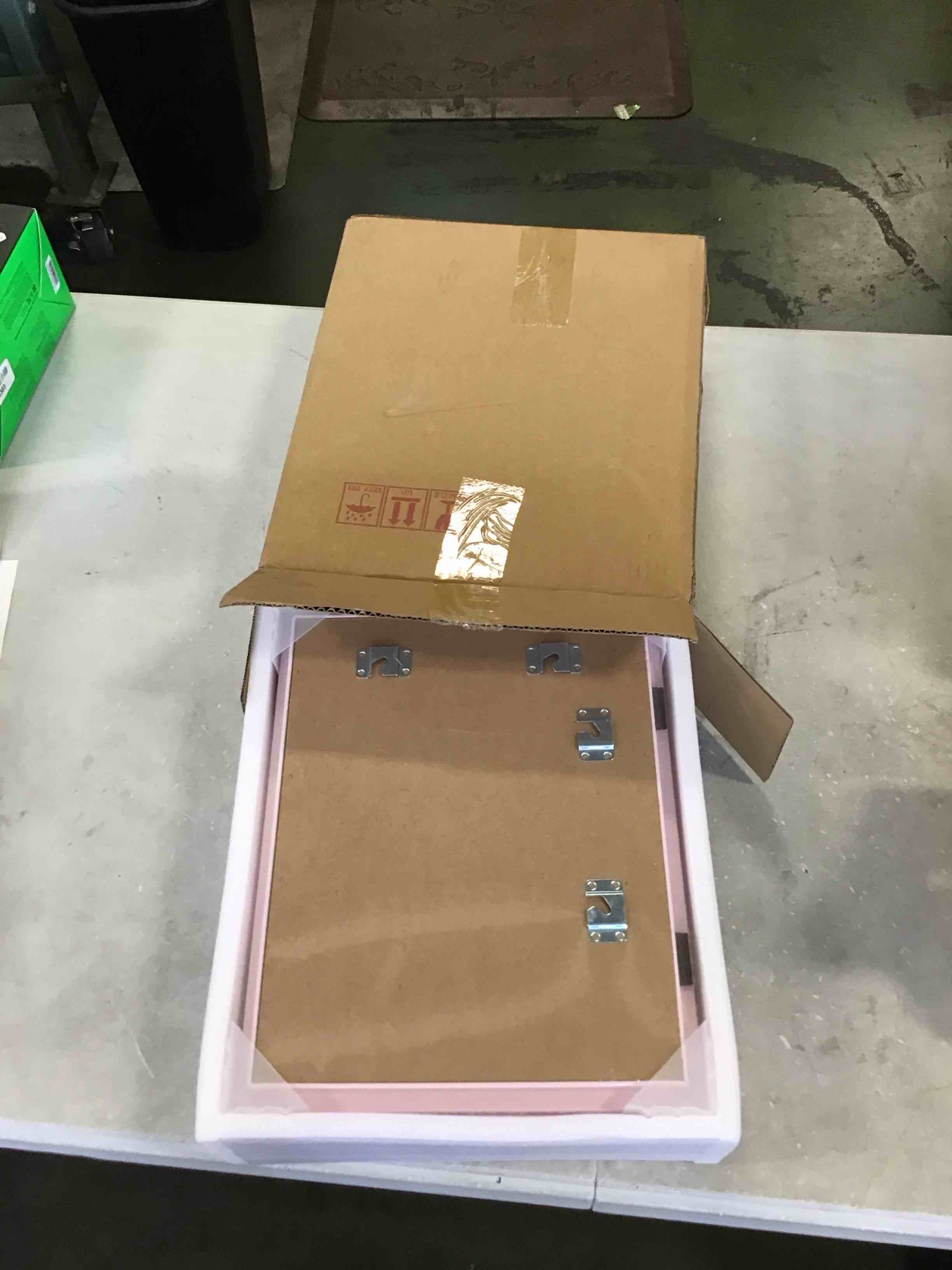 https://s3.amazonaws.com/lotting-images-prod/bidfta/GRN6425655_1718231291927.jpeg