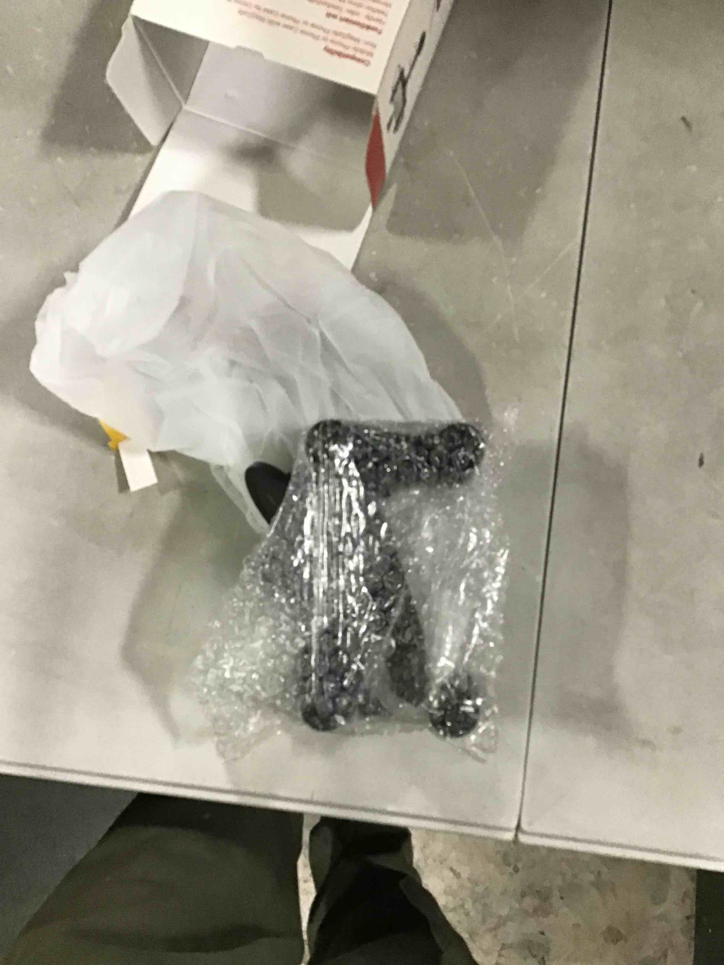 https://s3.amazonaws.com/lotting-images-prod/bidfta/GRN6426181_1718329746885.jpeg
