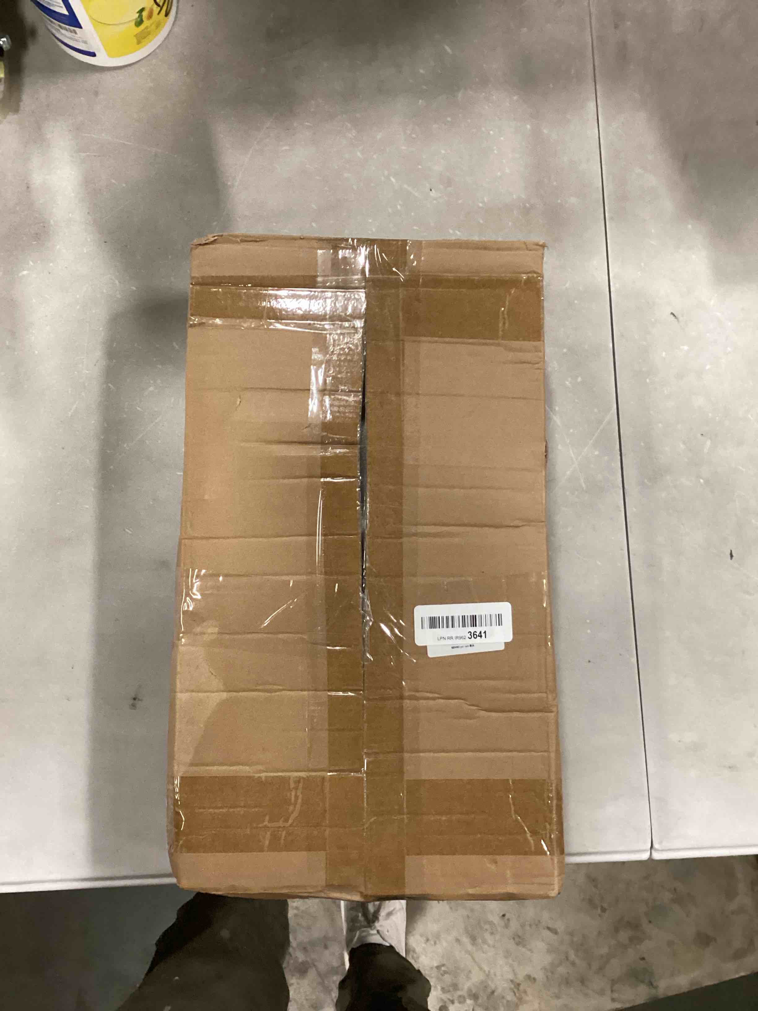 https://s3.amazonaws.com/lotting-images-prod/bidfta/GRN6426210_1718332333265.jpeg