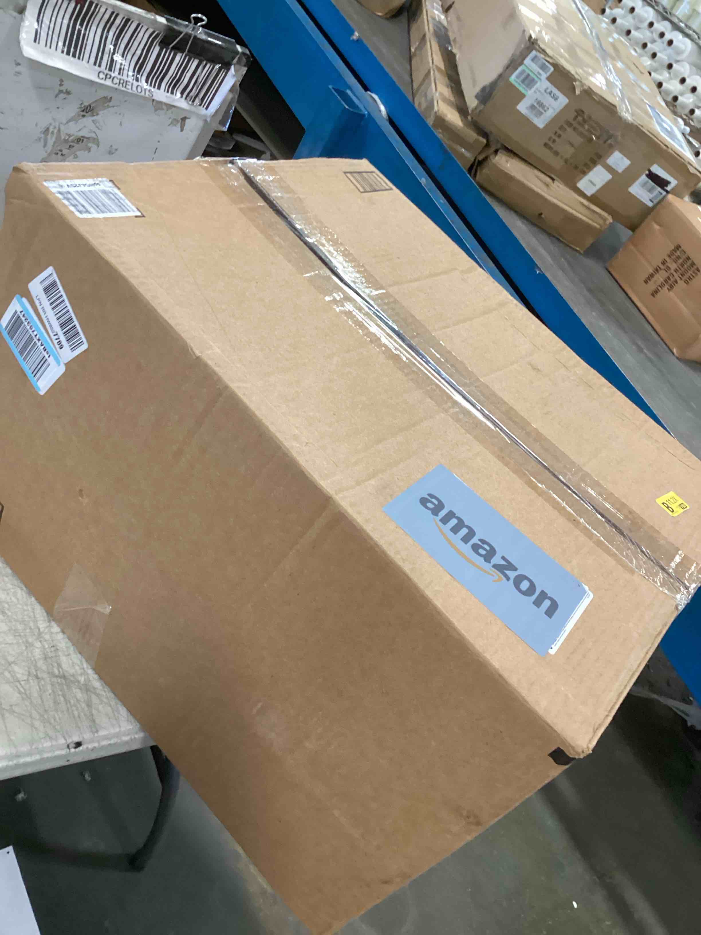 https://s3.amazonaws.com/lotting-images-prod/bidfta/GRN6426633_1718115860344.jpeg