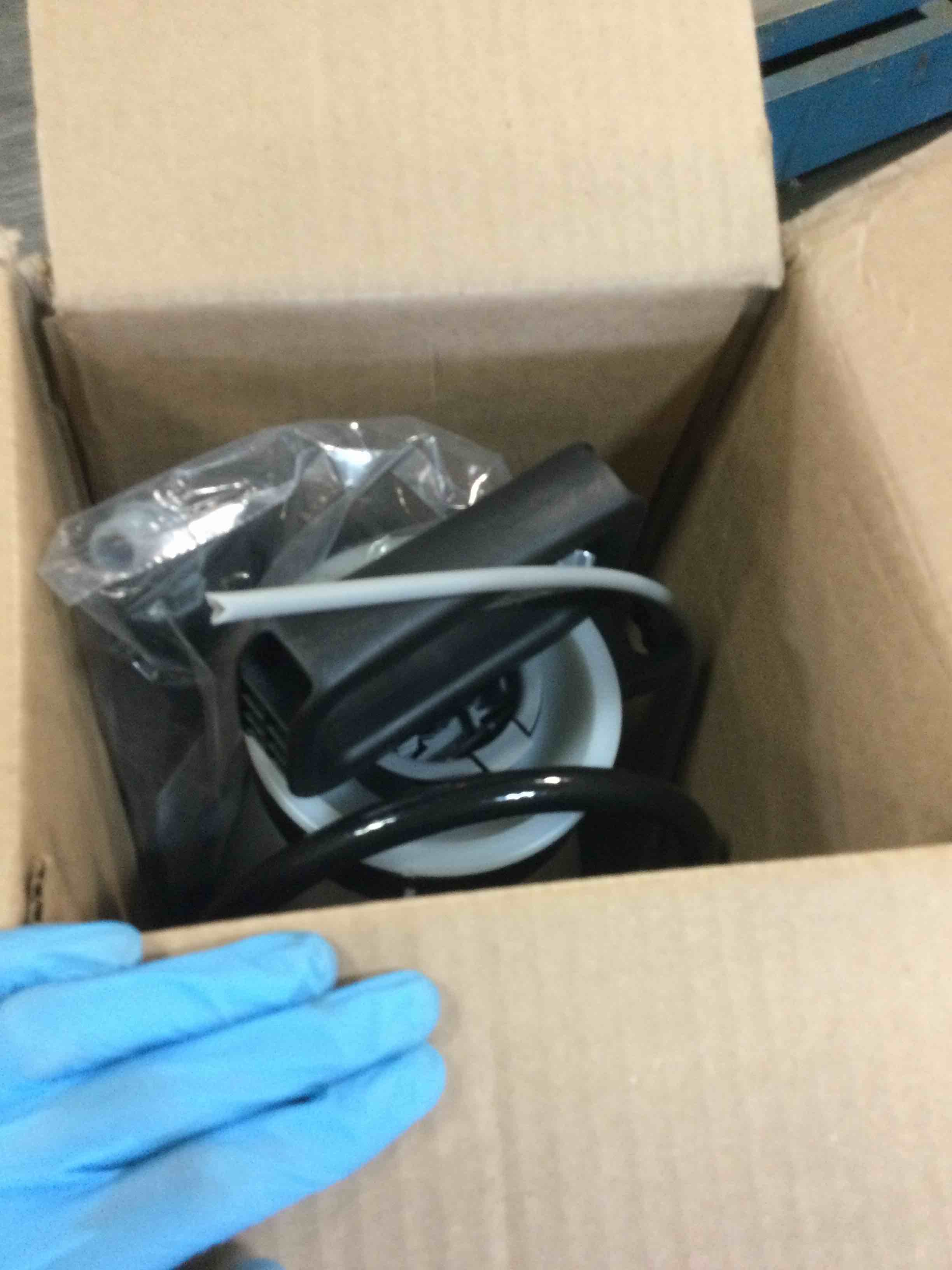 https://s3.amazonaws.com/lotting-images-prod/bidfta/GRN6427310_1718307741056.jpeg