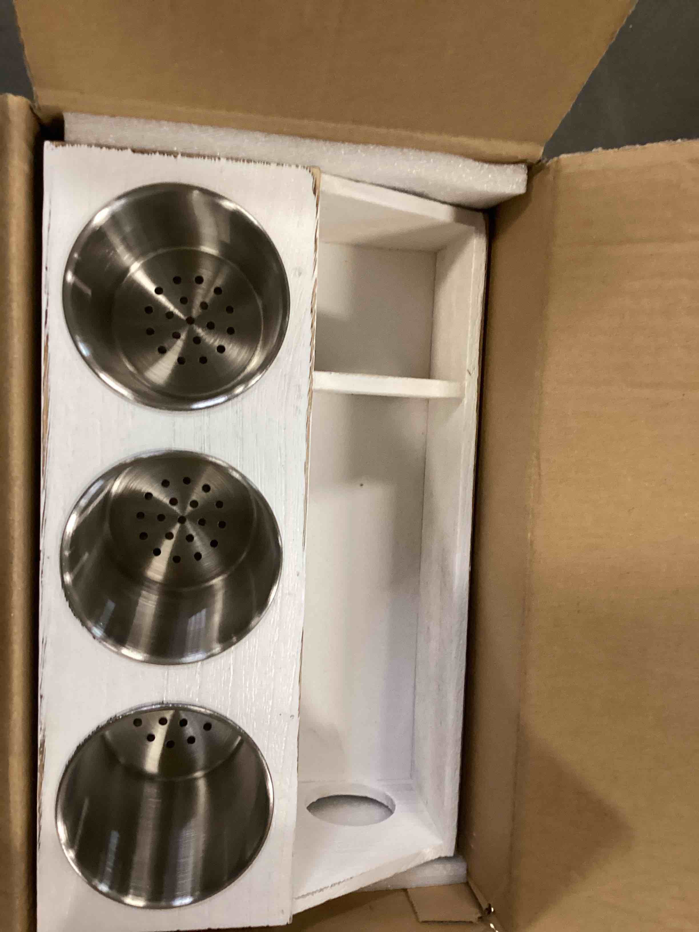 https://s3.amazonaws.com/lotting-images-prod/bidfta/GRN6430743_1718206931991.jpeg