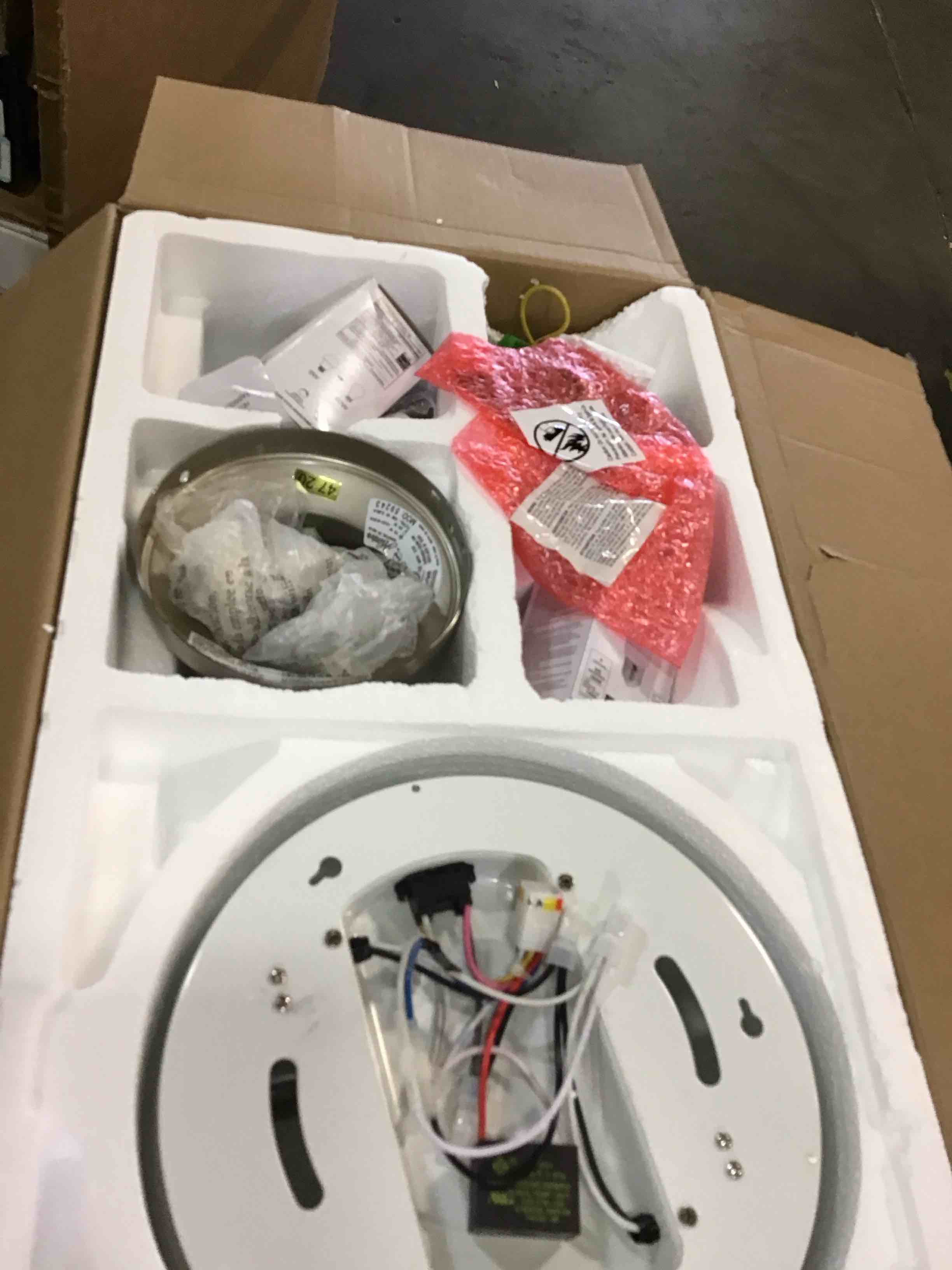 https://s3.amazonaws.com/lotting-images-prod/bidfta/GRN6431591_1717514780806.jpeg