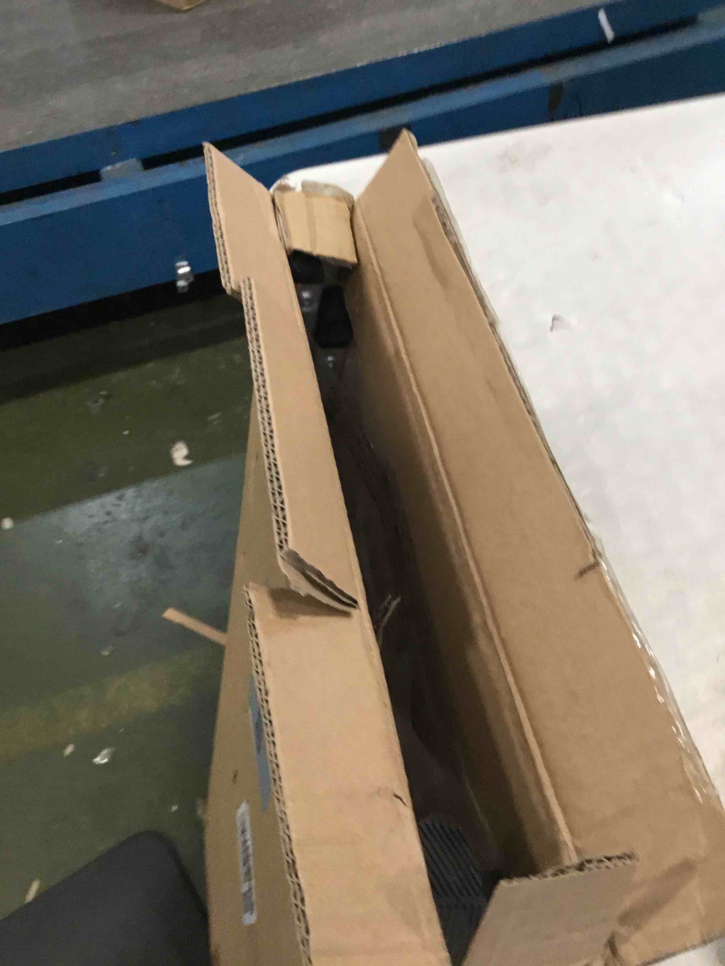 https://s3.amazonaws.com/lotting-images-prod/bidfta/GRN6432821_1717347553722.jpeg