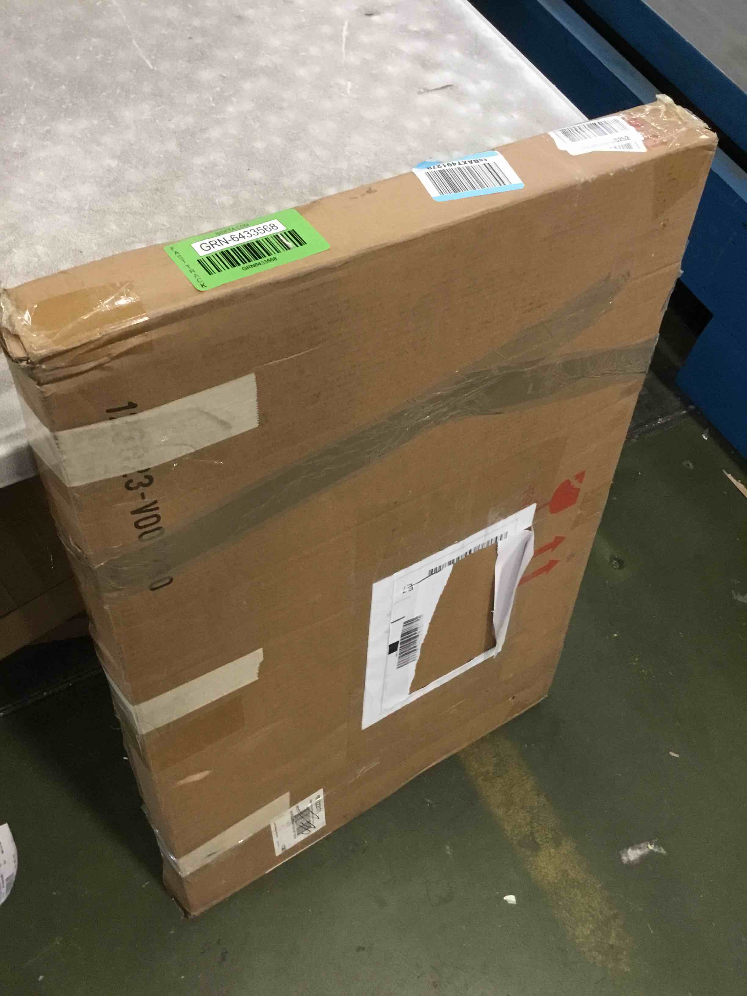 https://s3.amazonaws.com/lotting-images-prod/bidfta/GRN6433568_1717611055318.jpeg