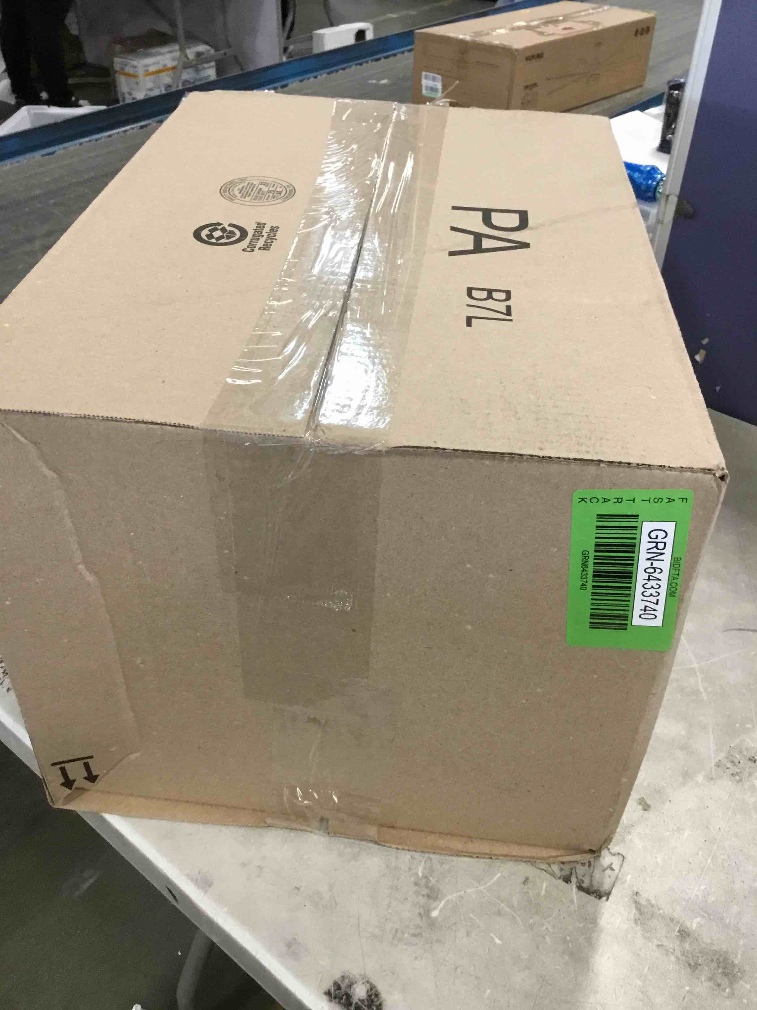 https://s3.amazonaws.com/lotting-images-prod/bidfta/GRN6433740_1717690938974.jpeg