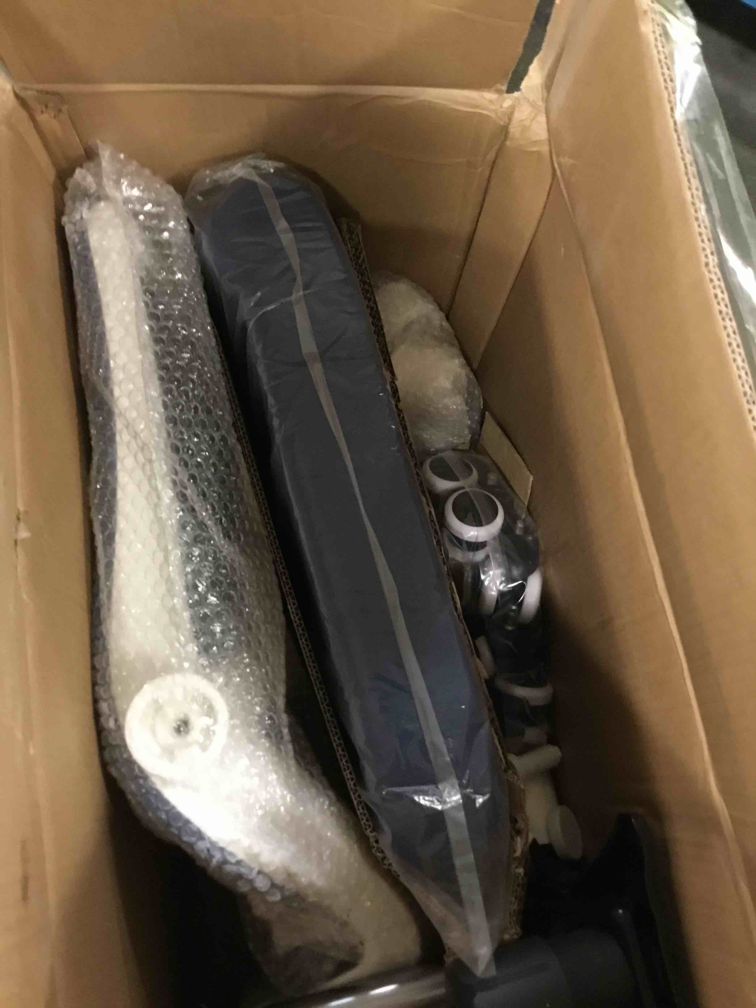 https://s3.amazonaws.com/lotting-images-prod/bidfta/GRN6433880_1717760271970.jpeg
