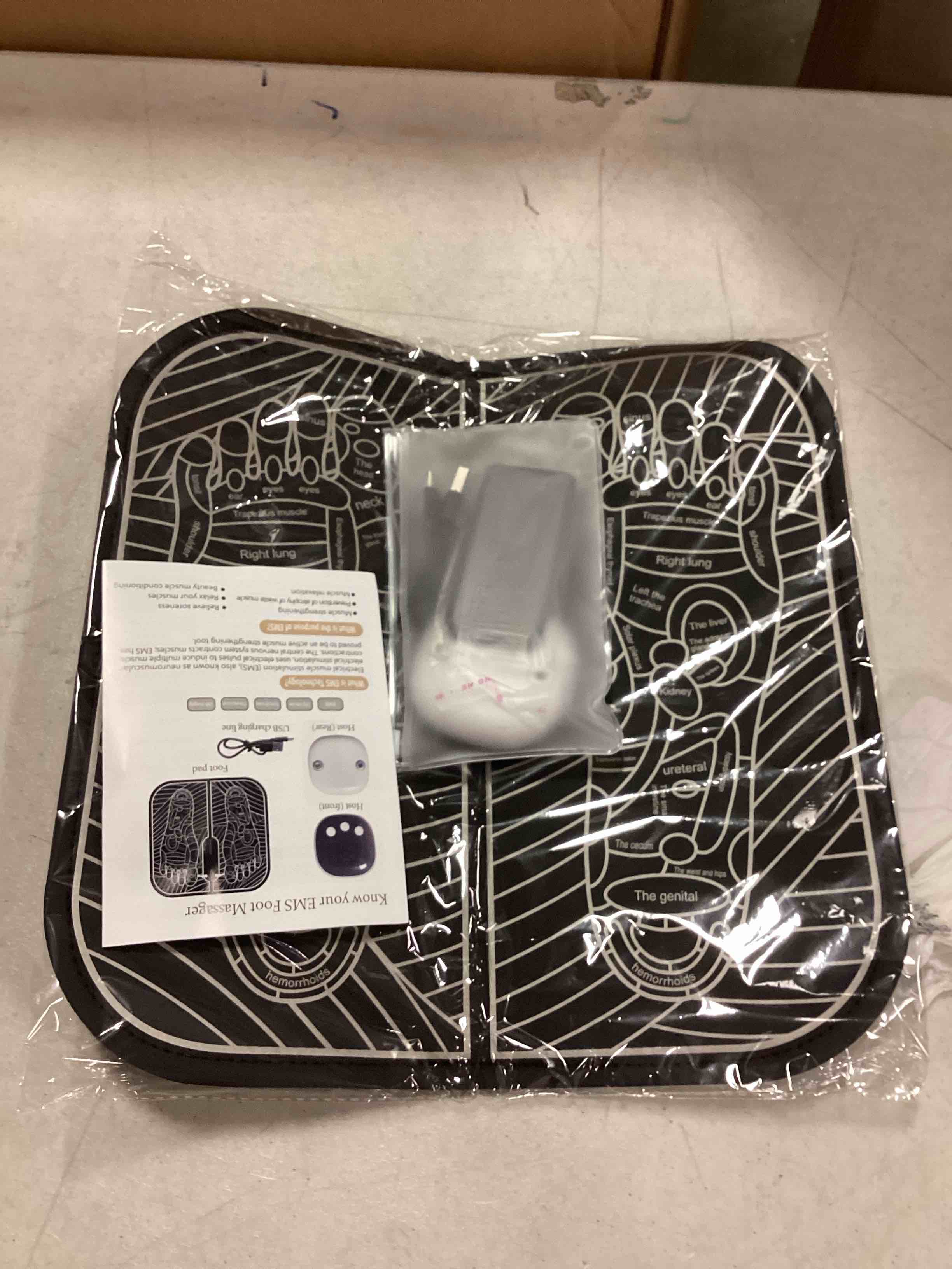 https://s3.amazonaws.com/lotting-images-prod/bidfta/GRN6434140_1717503063544.jpeg