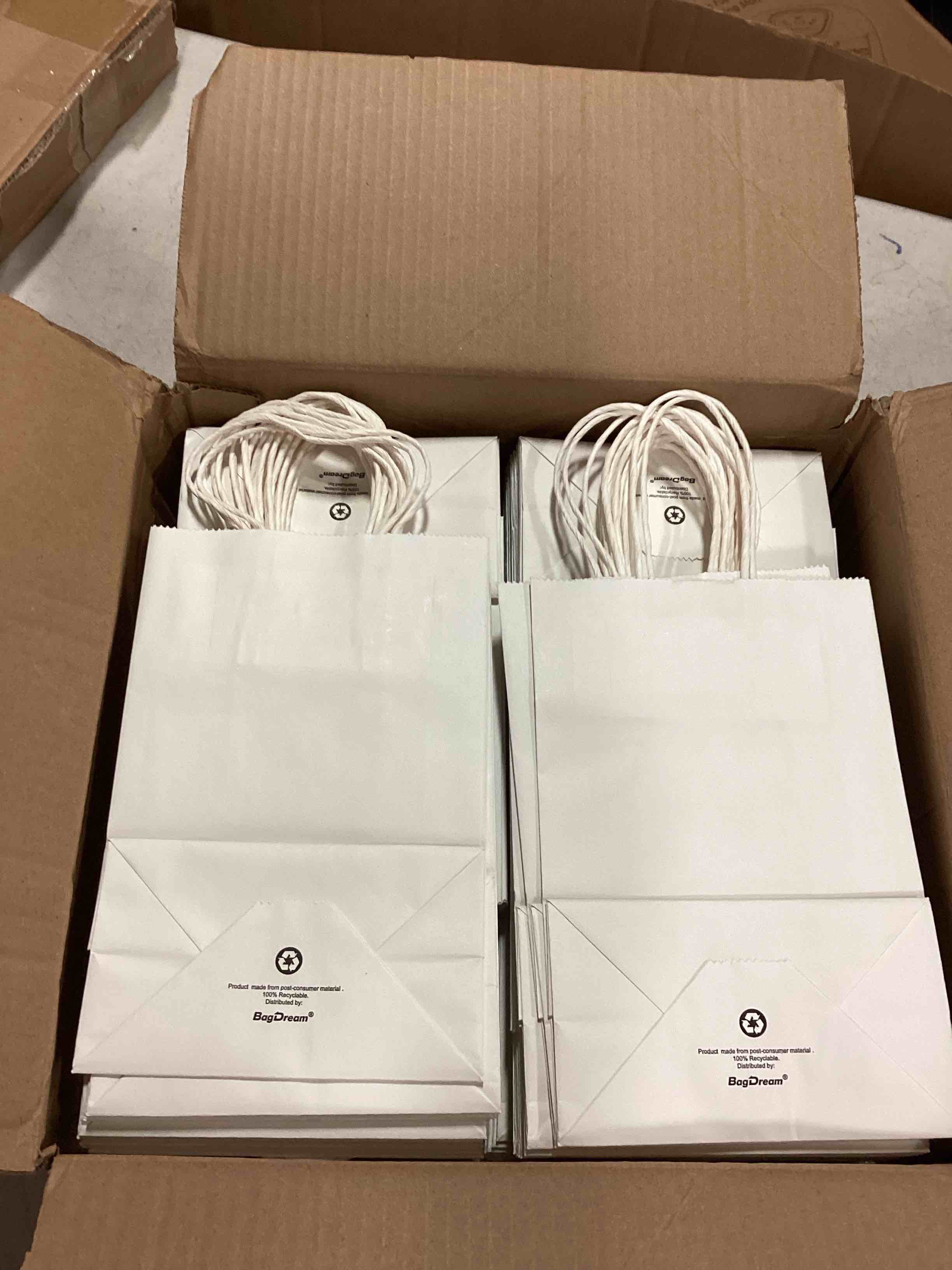 https://s3.amazonaws.com/lotting-images-prod/bidfta/GRN6435065_1717775247488.jpeg