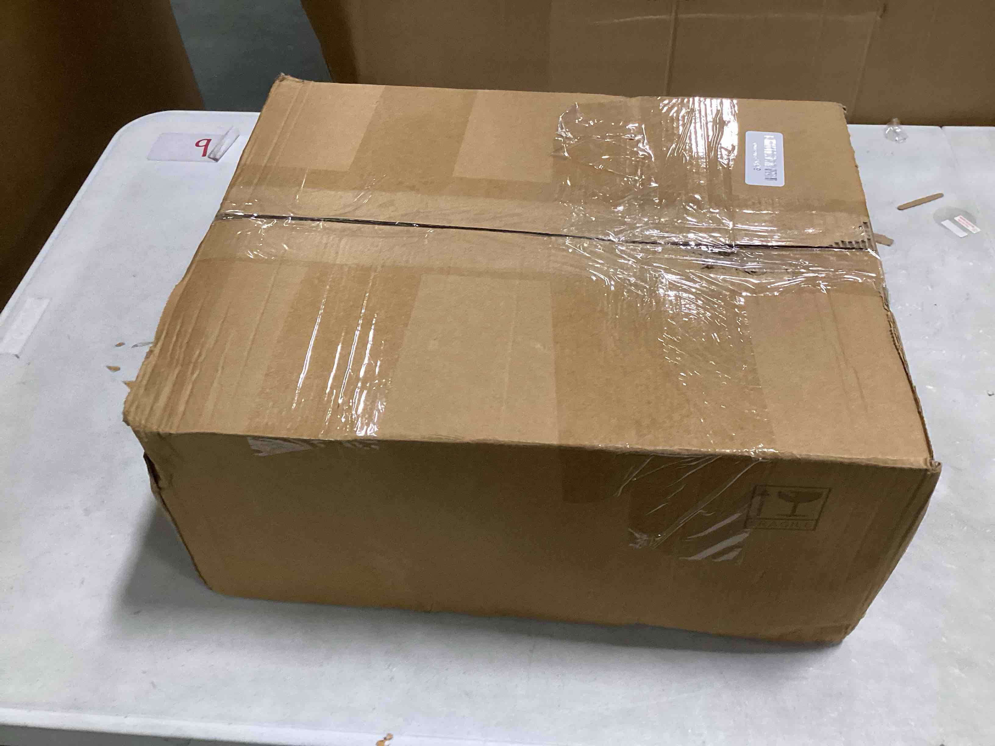 https://s3.amazonaws.com/lotting-images-prod/bidfta/GRN6437325_1717264387711.jpeg