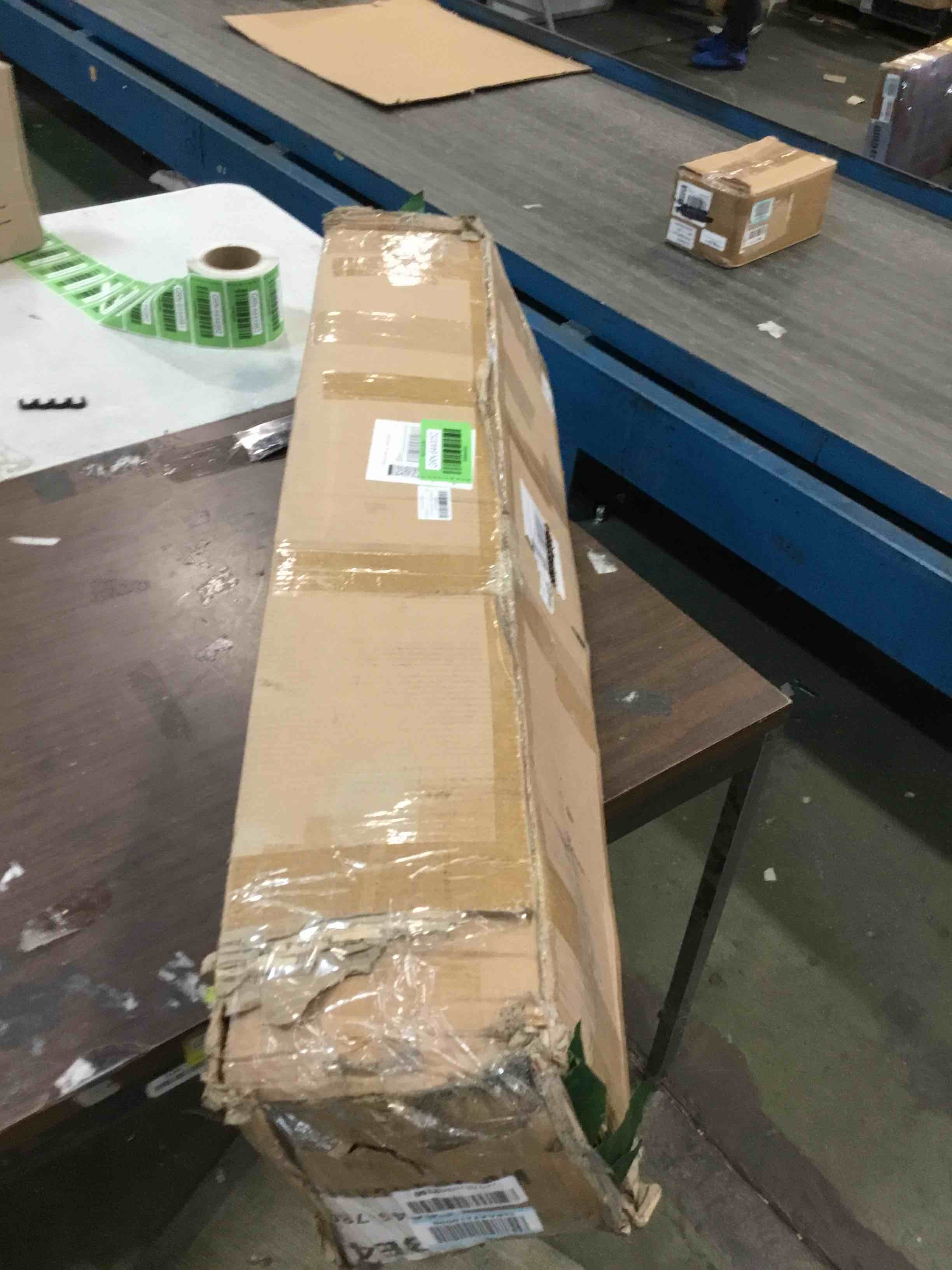https://s3.amazonaws.com/lotting-images-prod/bidfta/GRN6440052_1716900308891.jpeg