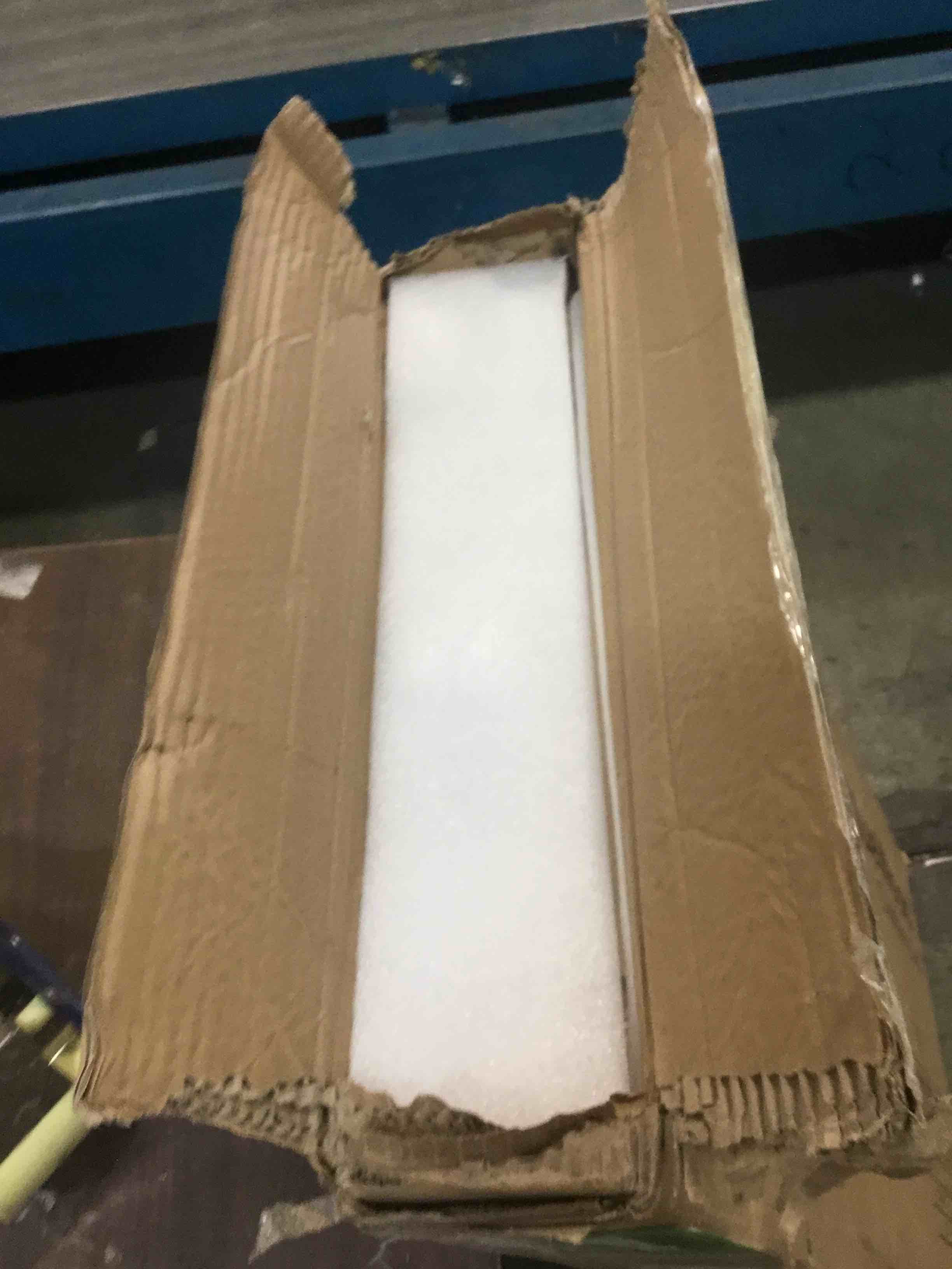 https://s3.amazonaws.com/lotting-images-prod/bidfta/GRN6440099_1716906522705.jpeg