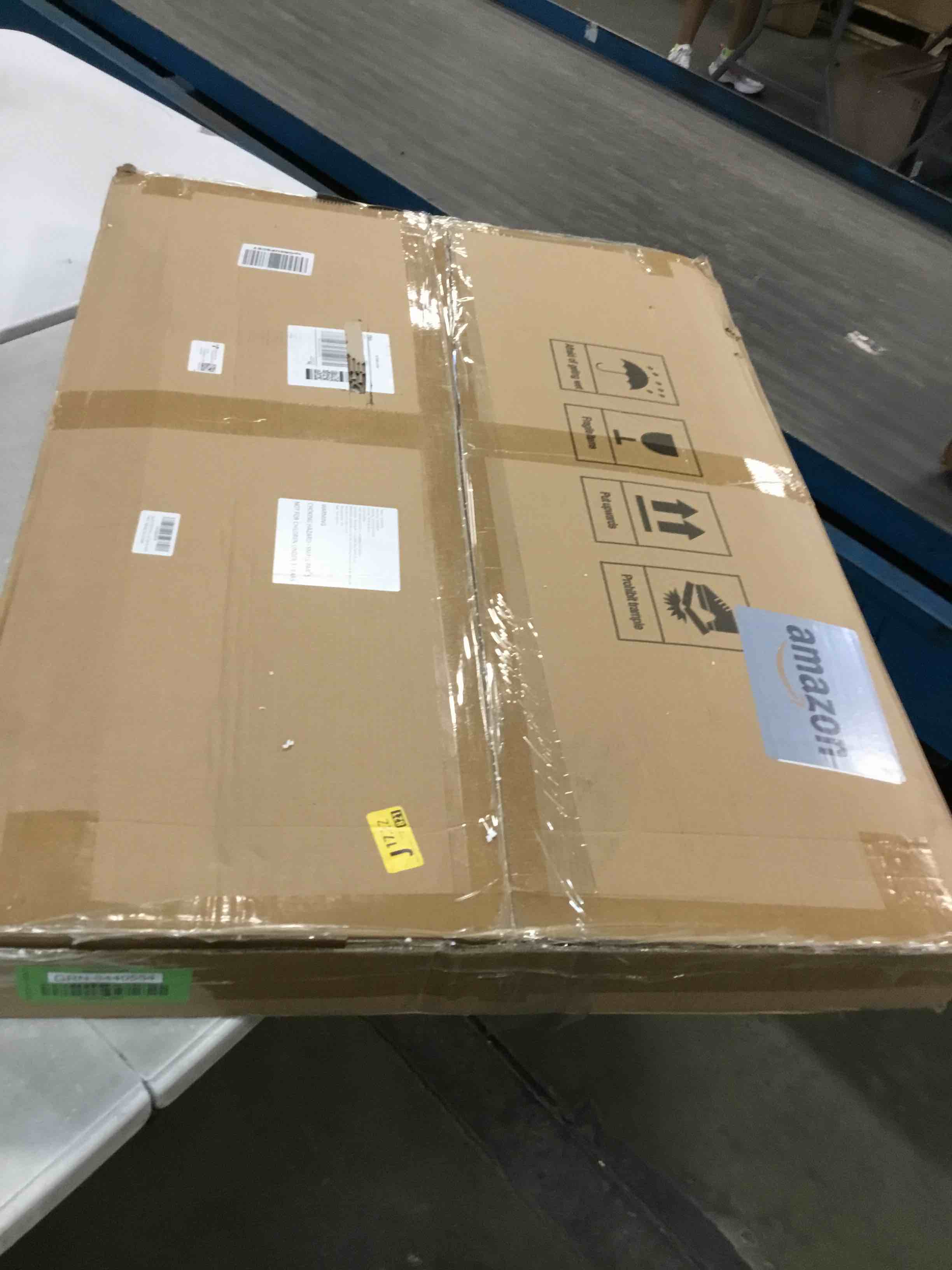 https://s3.amazonaws.com/lotting-images-prod/bidfta/GRN6440554_1717072497108.jpeg