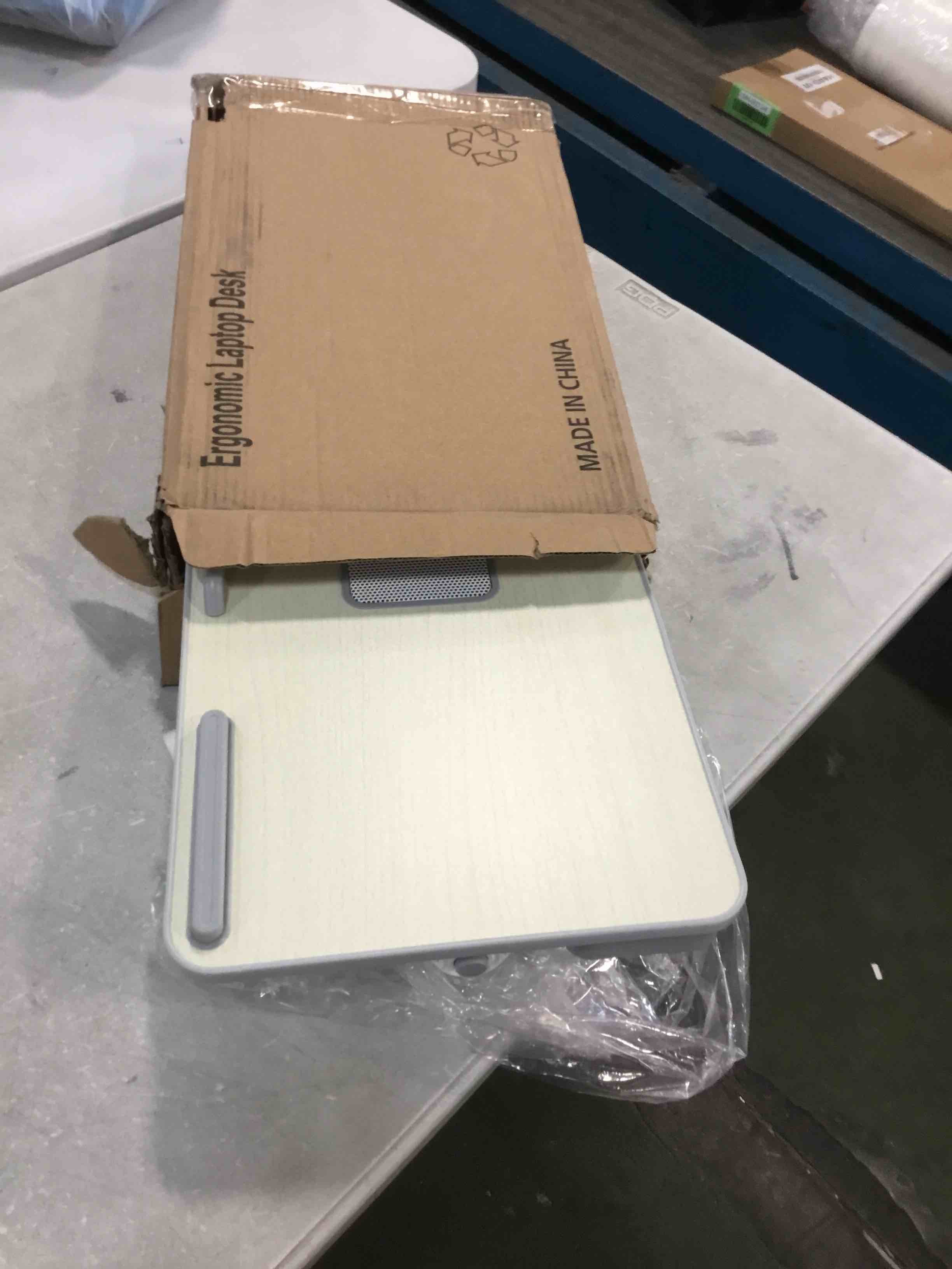 https://s3.amazonaws.com/lotting-images-prod/bidfta/GRN6440632_1717084187777.jpeg