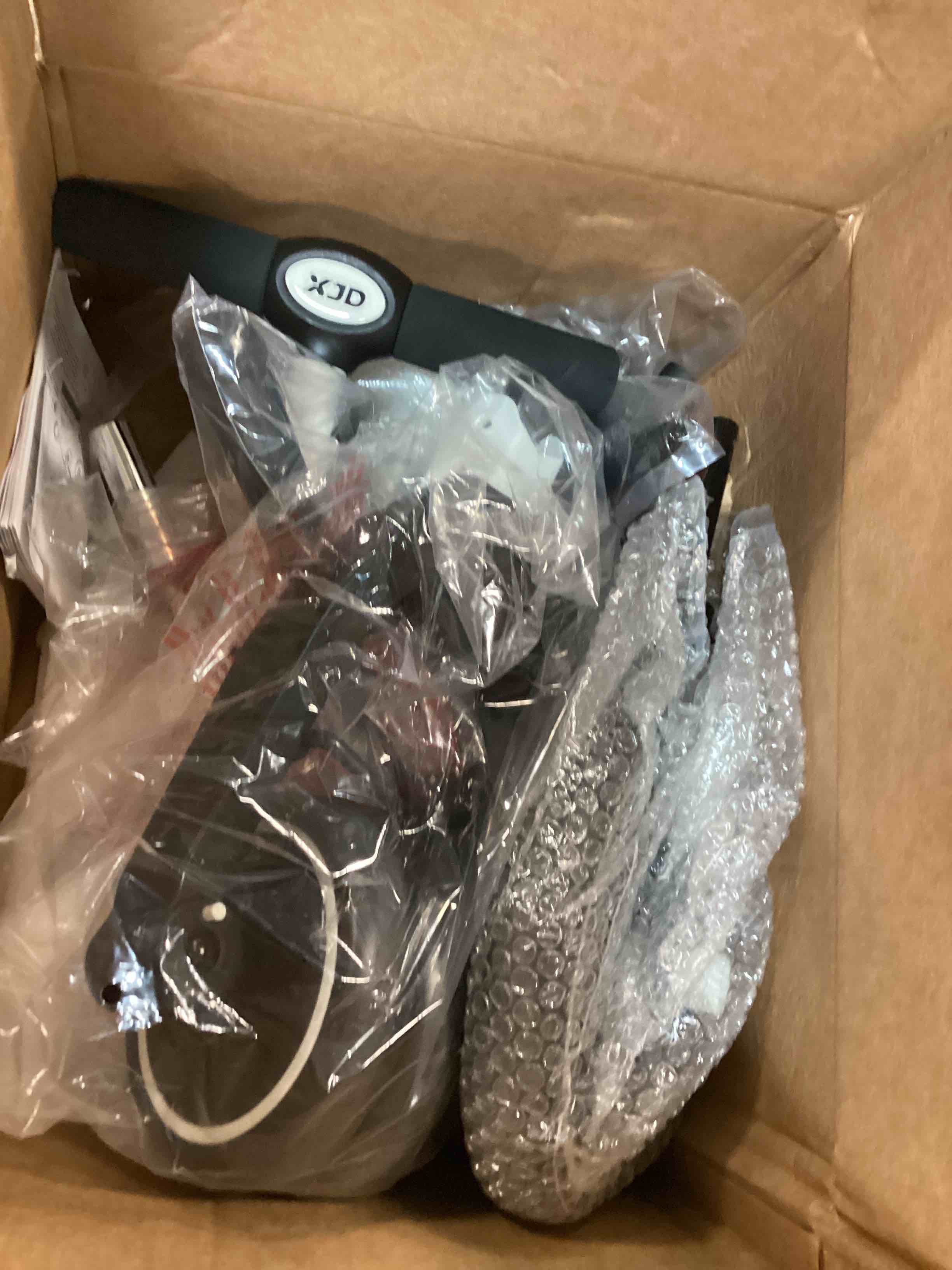 https://s3.amazonaws.com/lotting-images-prod/bidfta/GRN6441525_1717607867232.jpeg