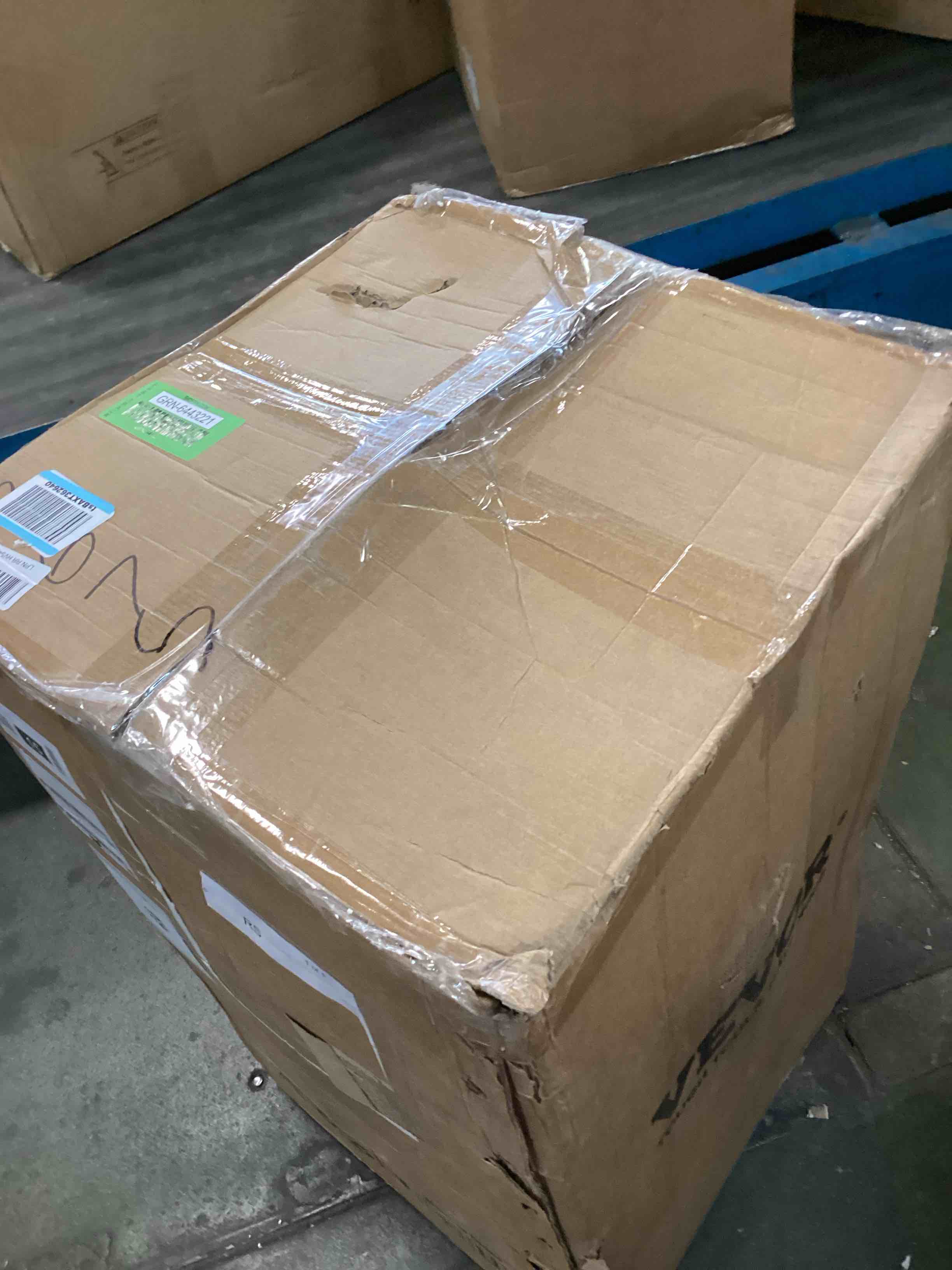 https://s3.amazonaws.com/lotting-images-prod/bidfta/GRN6443221_1716480961464.jpeg