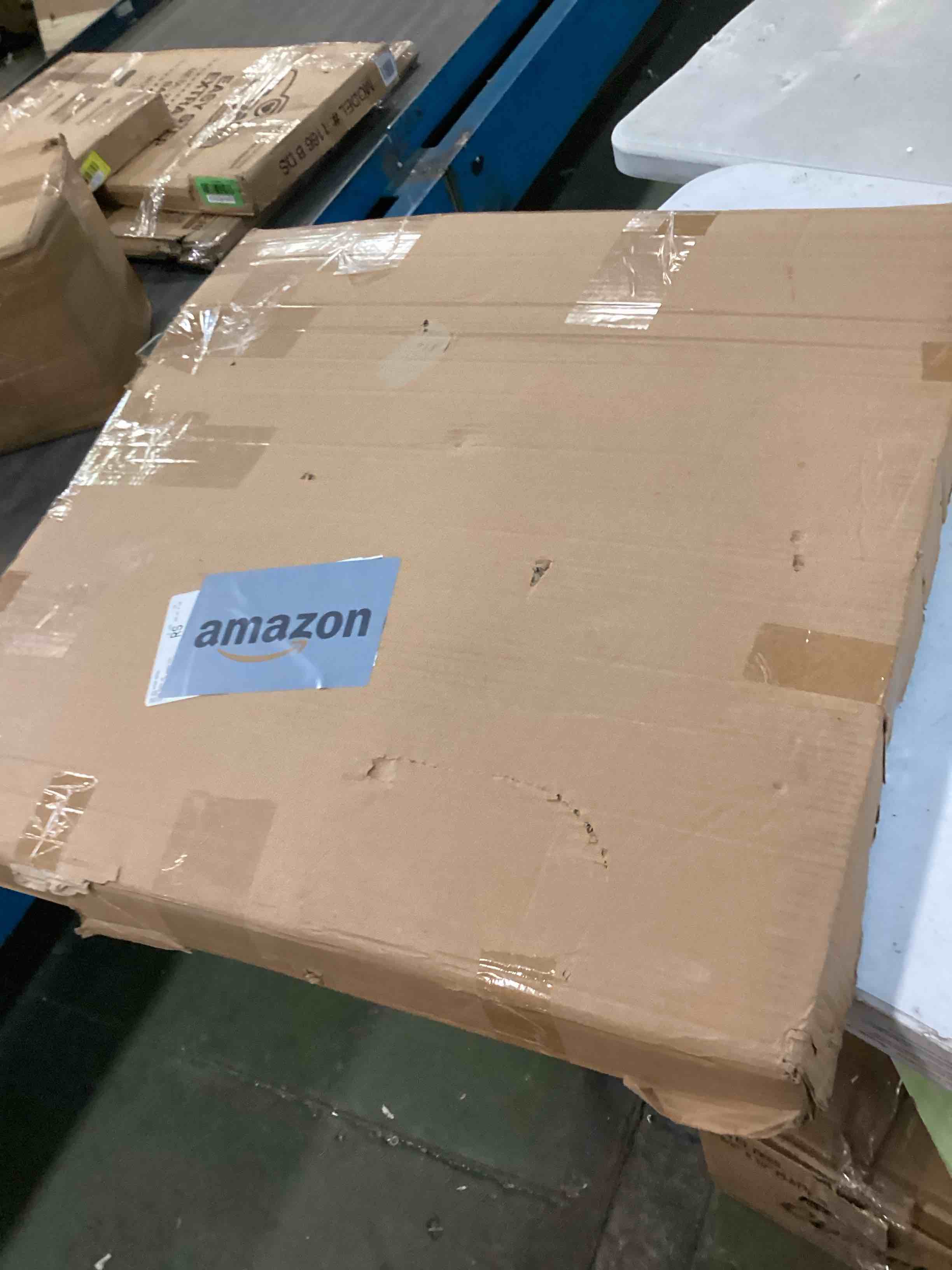 https://s3.amazonaws.com/lotting-images-prod/bidfta/GRN6443224_1716481369106.jpeg