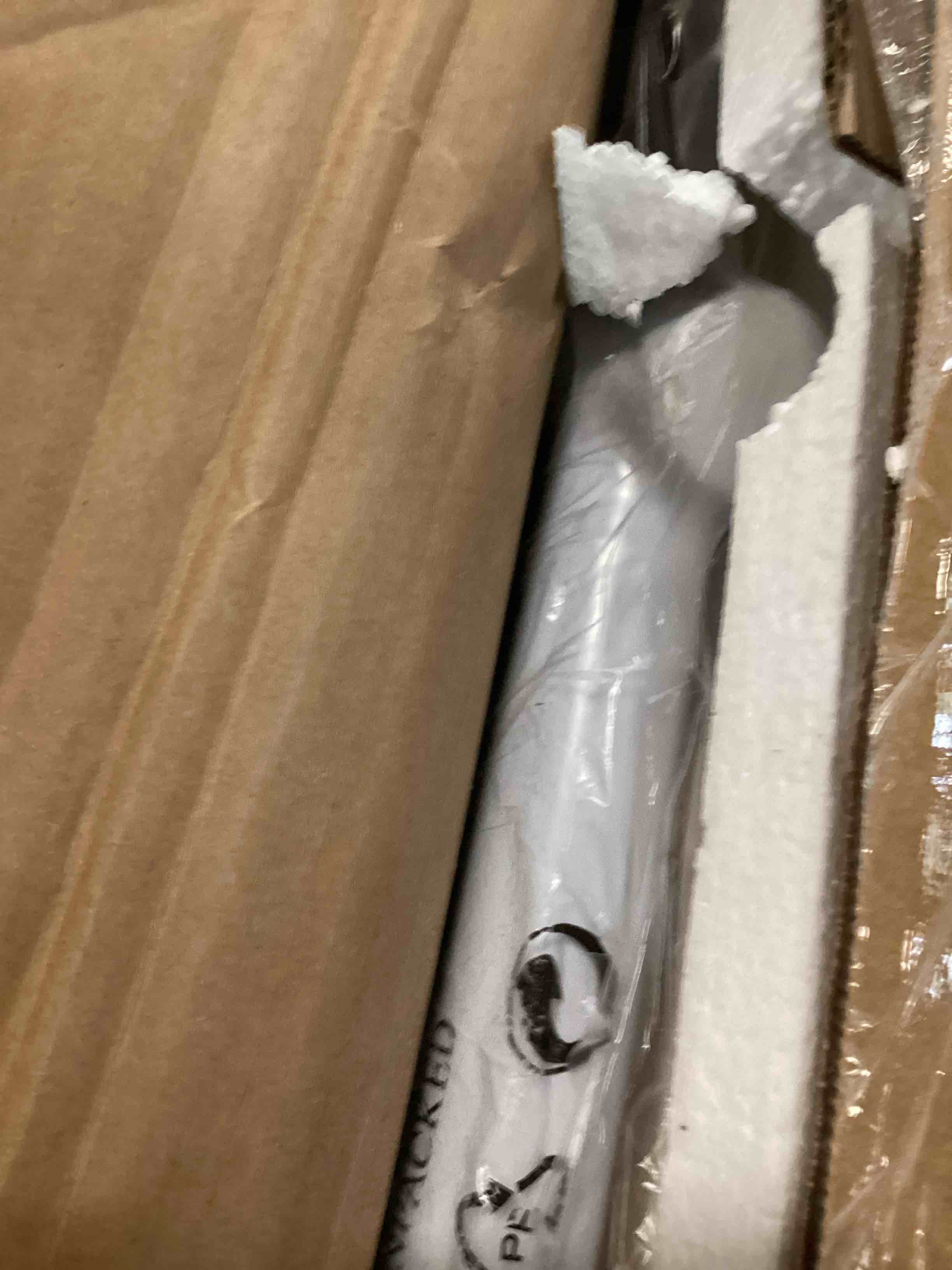 https://s3.amazonaws.com/lotting-images-prod/bidfta/GRN6443287_1716494634320.jpeg