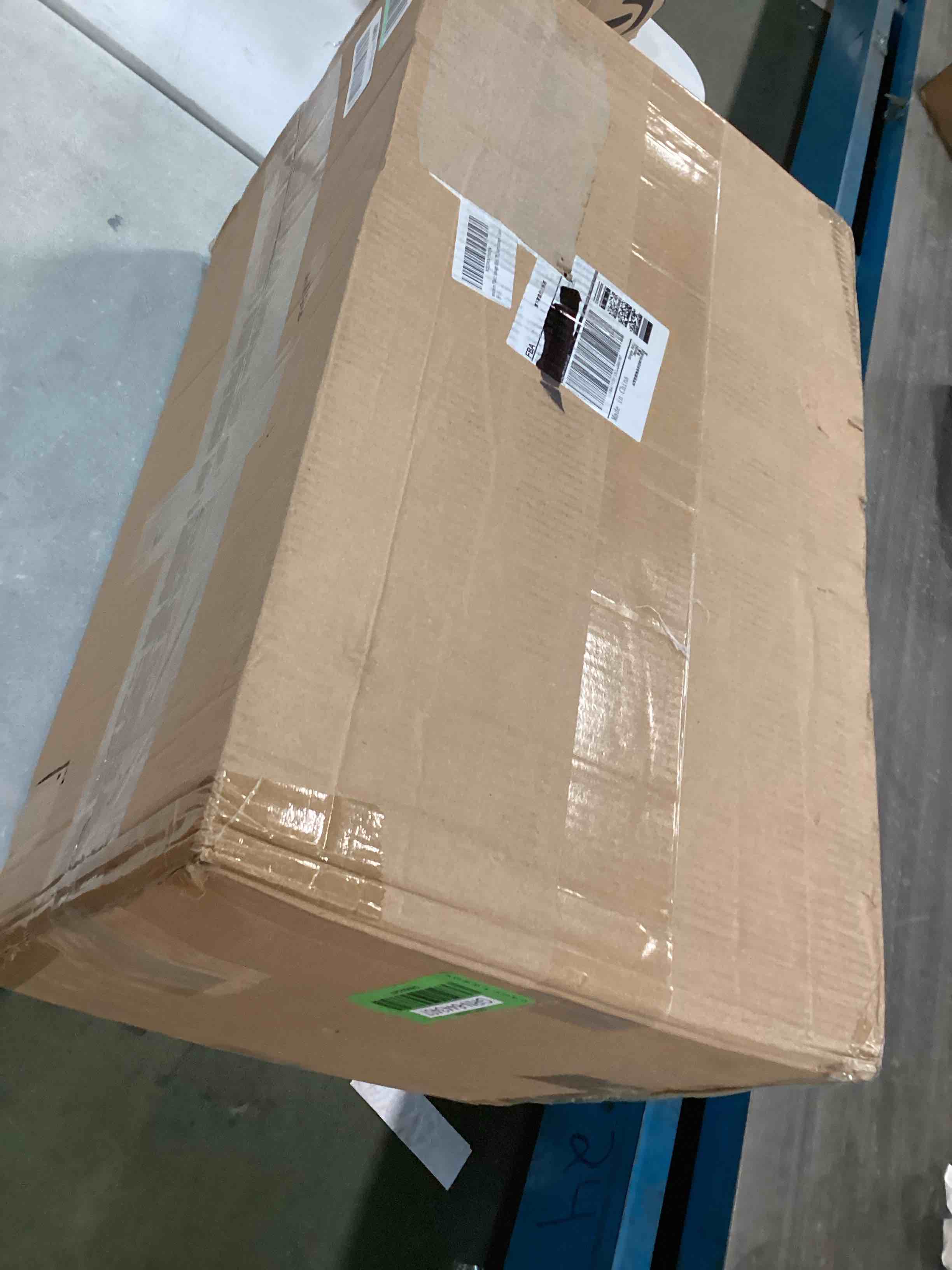 https://s3.amazonaws.com/lotting-images-prod/bidfta/GRN6443407_1716562771502.jpeg