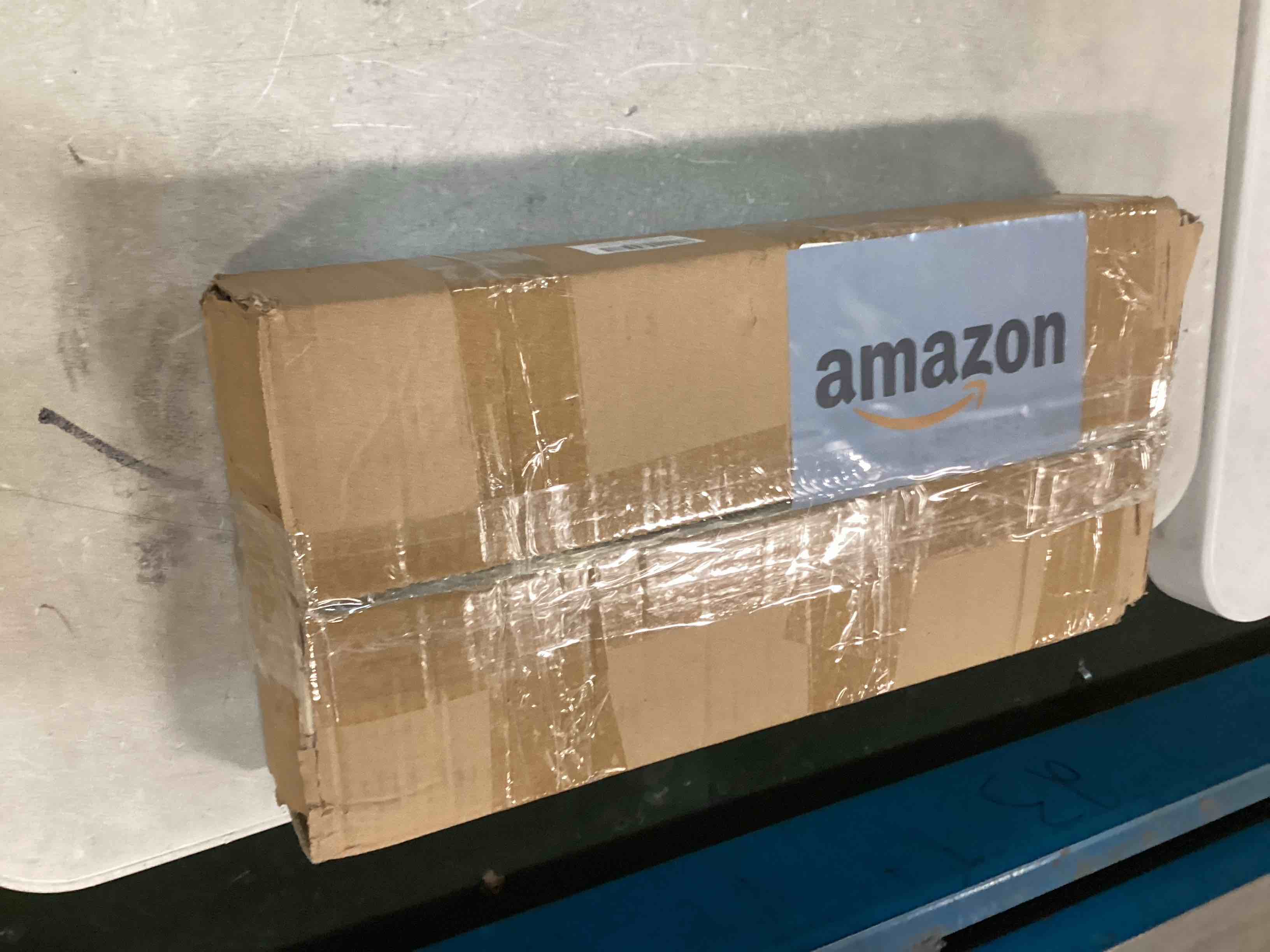 https://s3.amazonaws.com/lotting-images-prod/bidfta/GRN6443500_1716894450047.jpeg