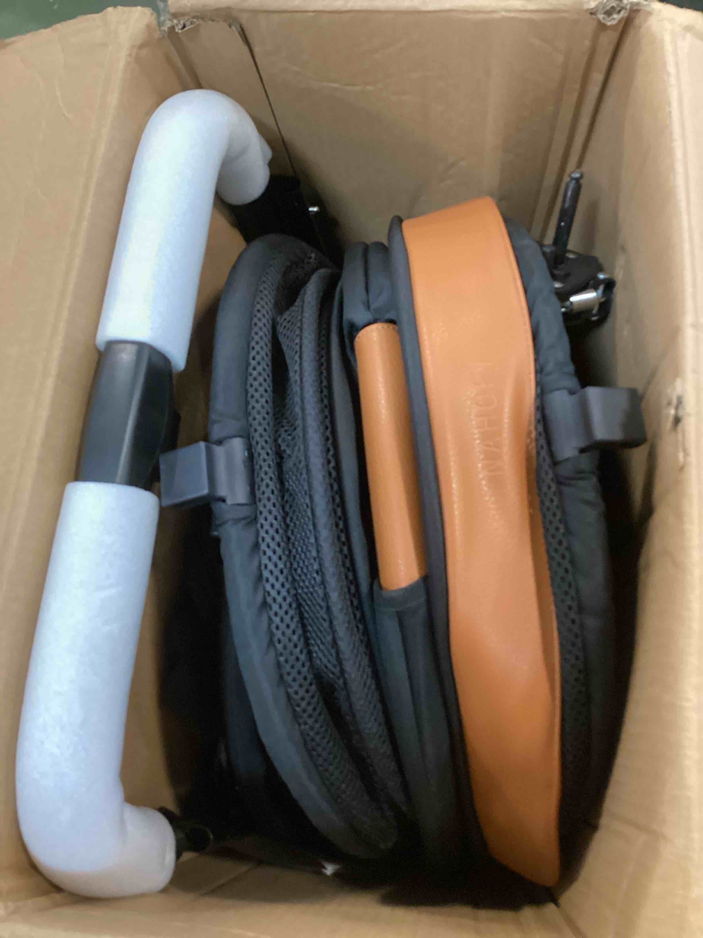https://s3.amazonaws.com/lotting-images-prod/bidfta/GRN6445031_1716908899761.jpeg
