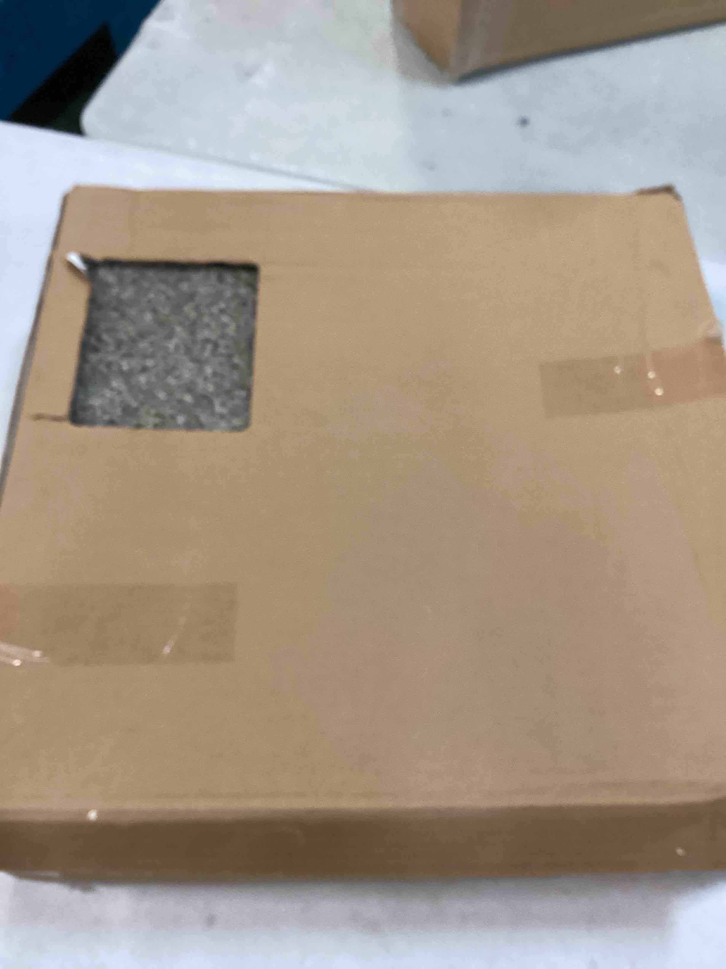 https://s3.amazonaws.com/lotting-images-prod/bidfta/GRN6445403_1717080010675.jpeg