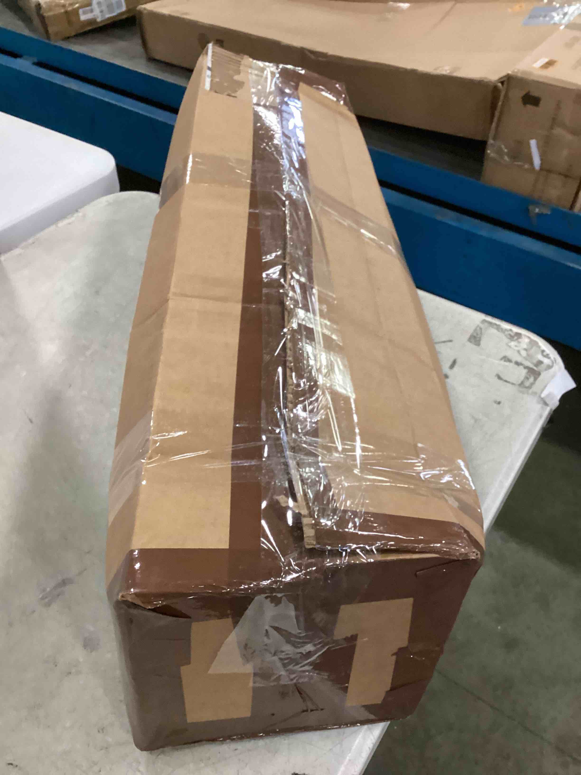 https://s3.amazonaws.com/lotting-images-prod/bidfta/GRN6445981_1716039124118.jpeg