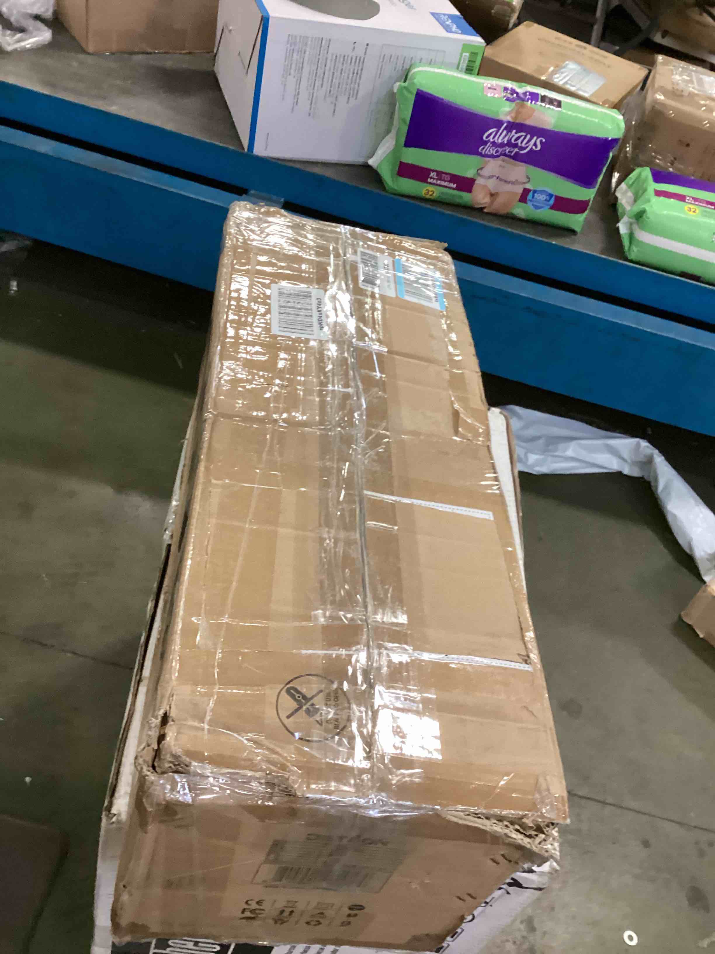 https://s3.amazonaws.com/lotting-images-prod/bidfta/GRN6446004_1716042423972.jpeg