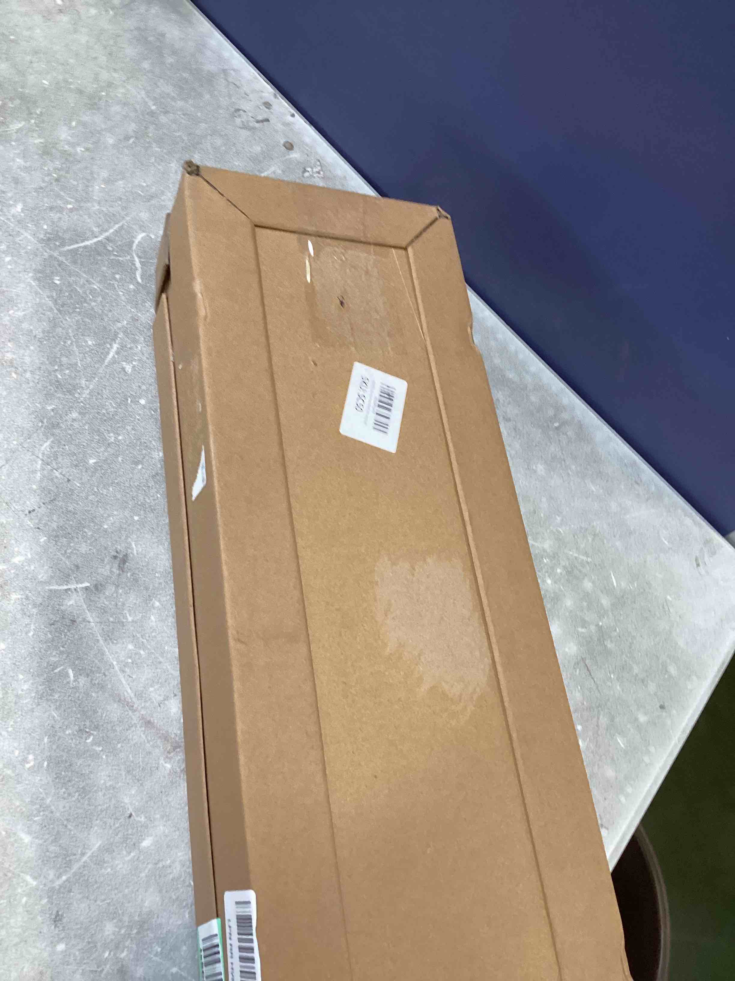 https://s3.amazonaws.com/lotting-images-prod/bidfta/GRN6446477_1716303450311.jpeg