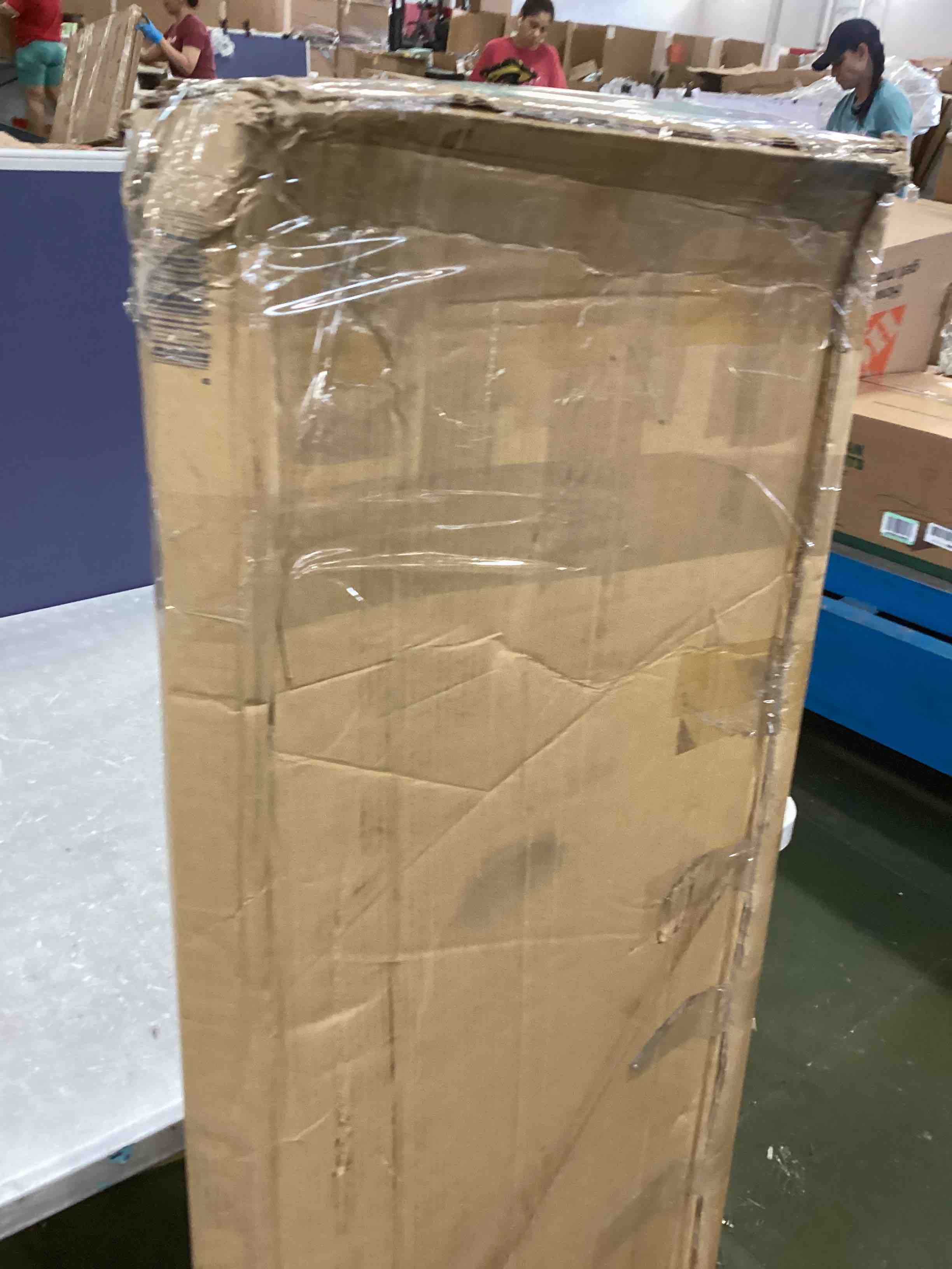 https://s3.amazonaws.com/lotting-images-prod/bidfta/GRN6446574_1716316384752.jpeg