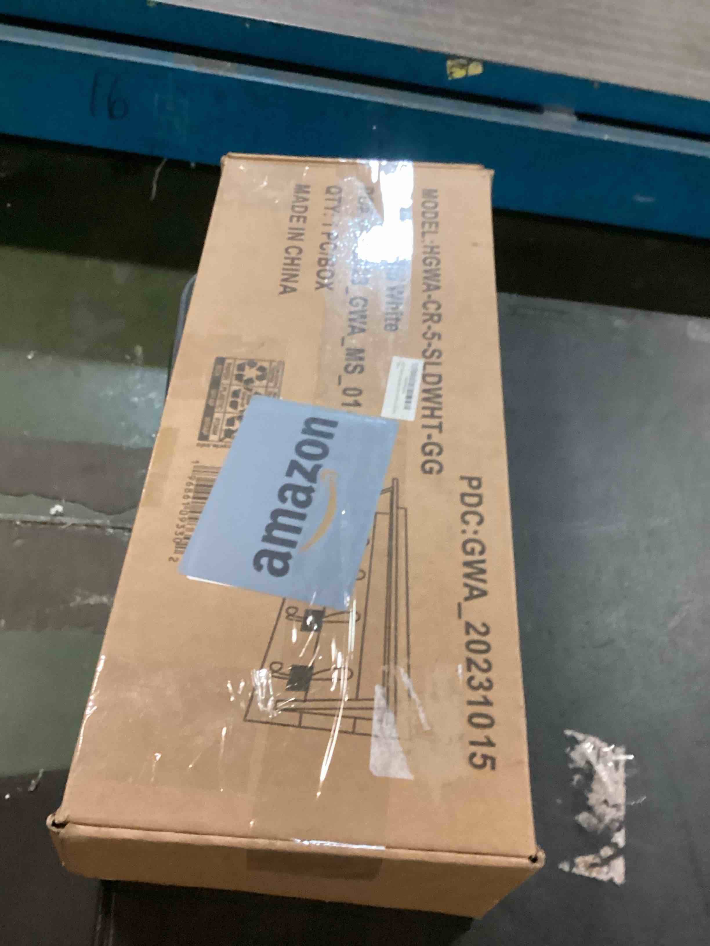 https://s3.amazonaws.com/lotting-images-prod/bidfta/GRN6446632_1716377429375.jpeg