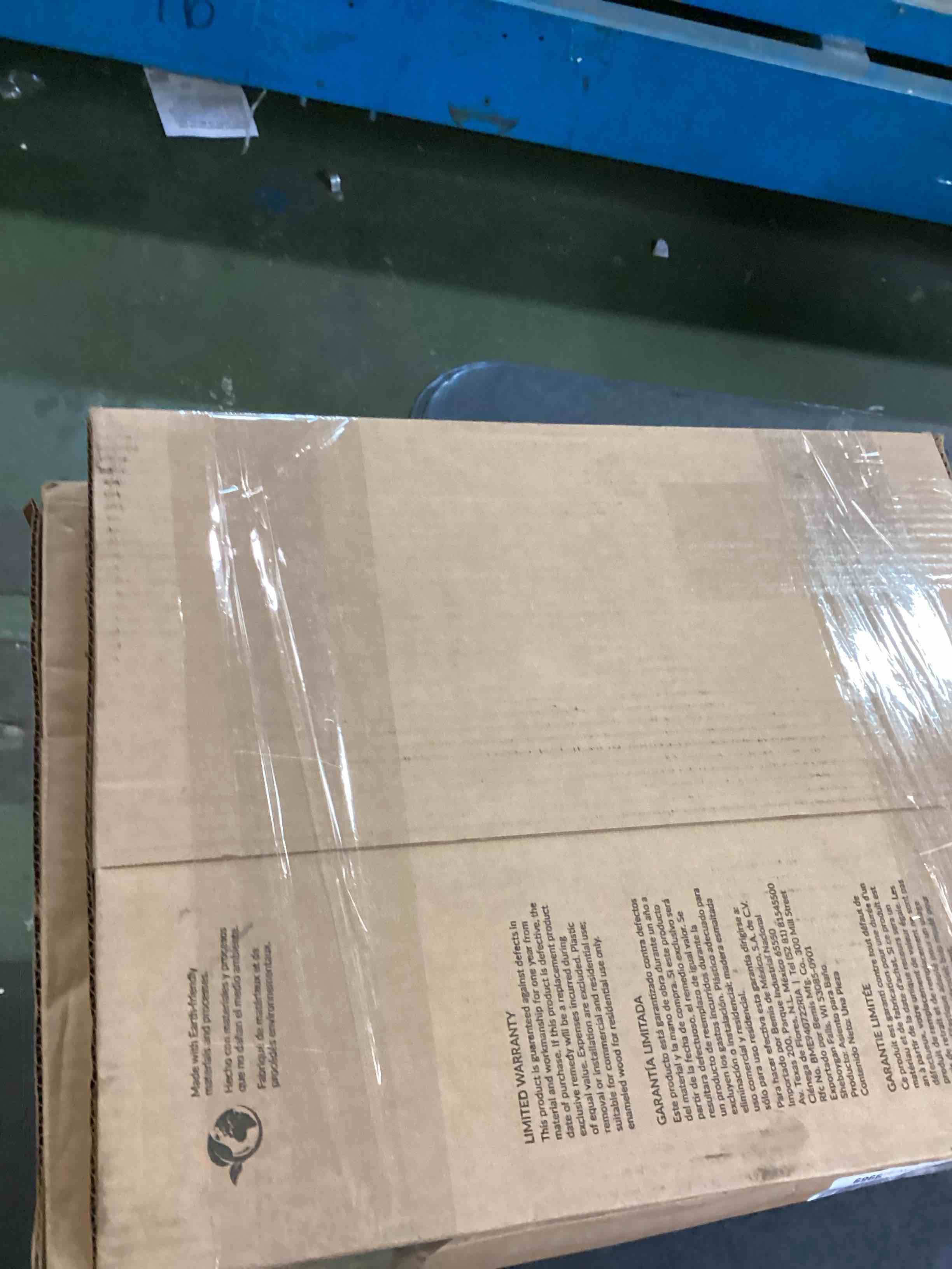 https://s3.amazonaws.com/lotting-images-prod/bidfta/GRN6446754_1716393714896.jpeg