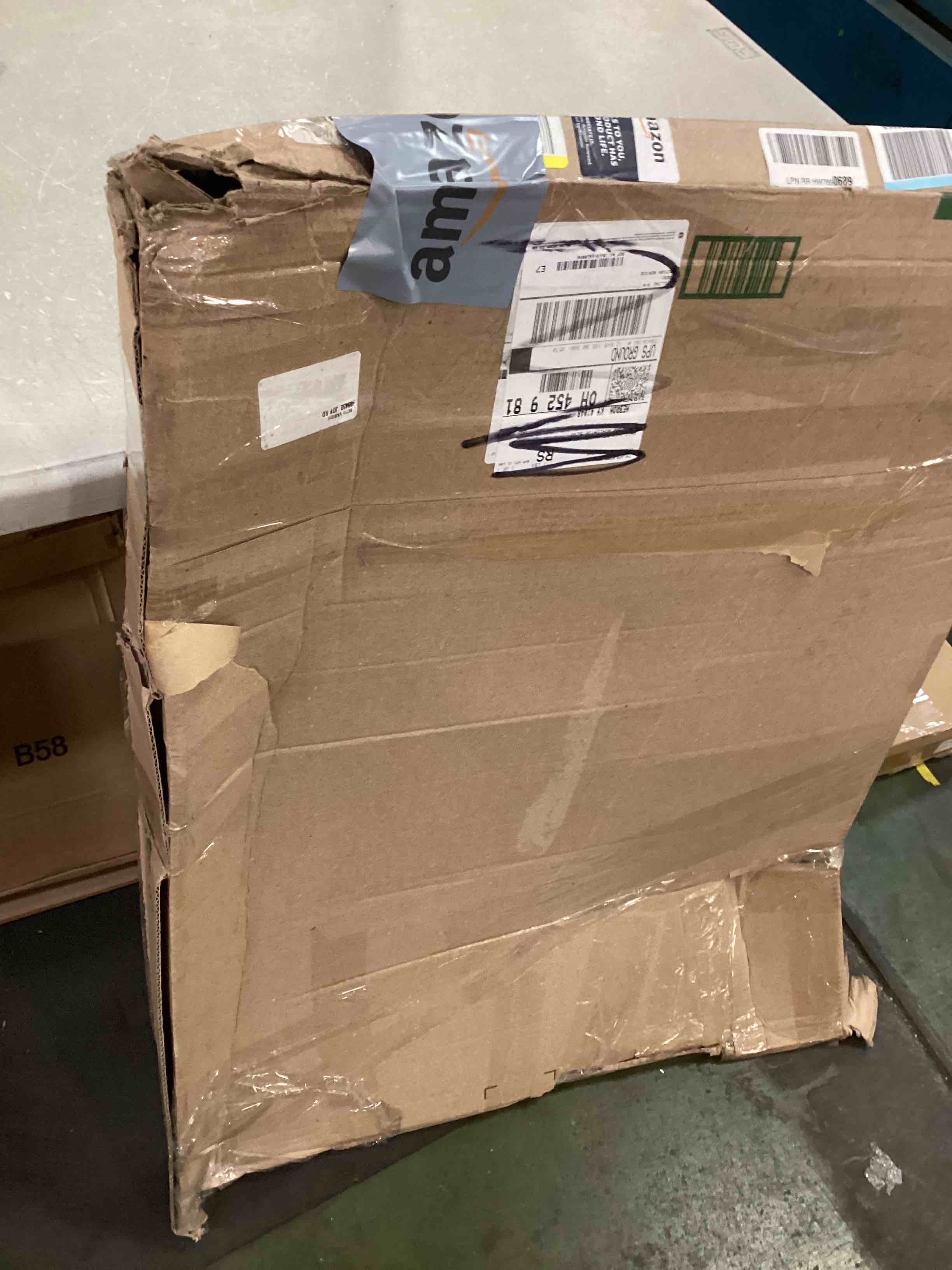 https://s3.amazonaws.com/lotting-images-prod/bidfta/GRN6447135_1716557524493.jpeg