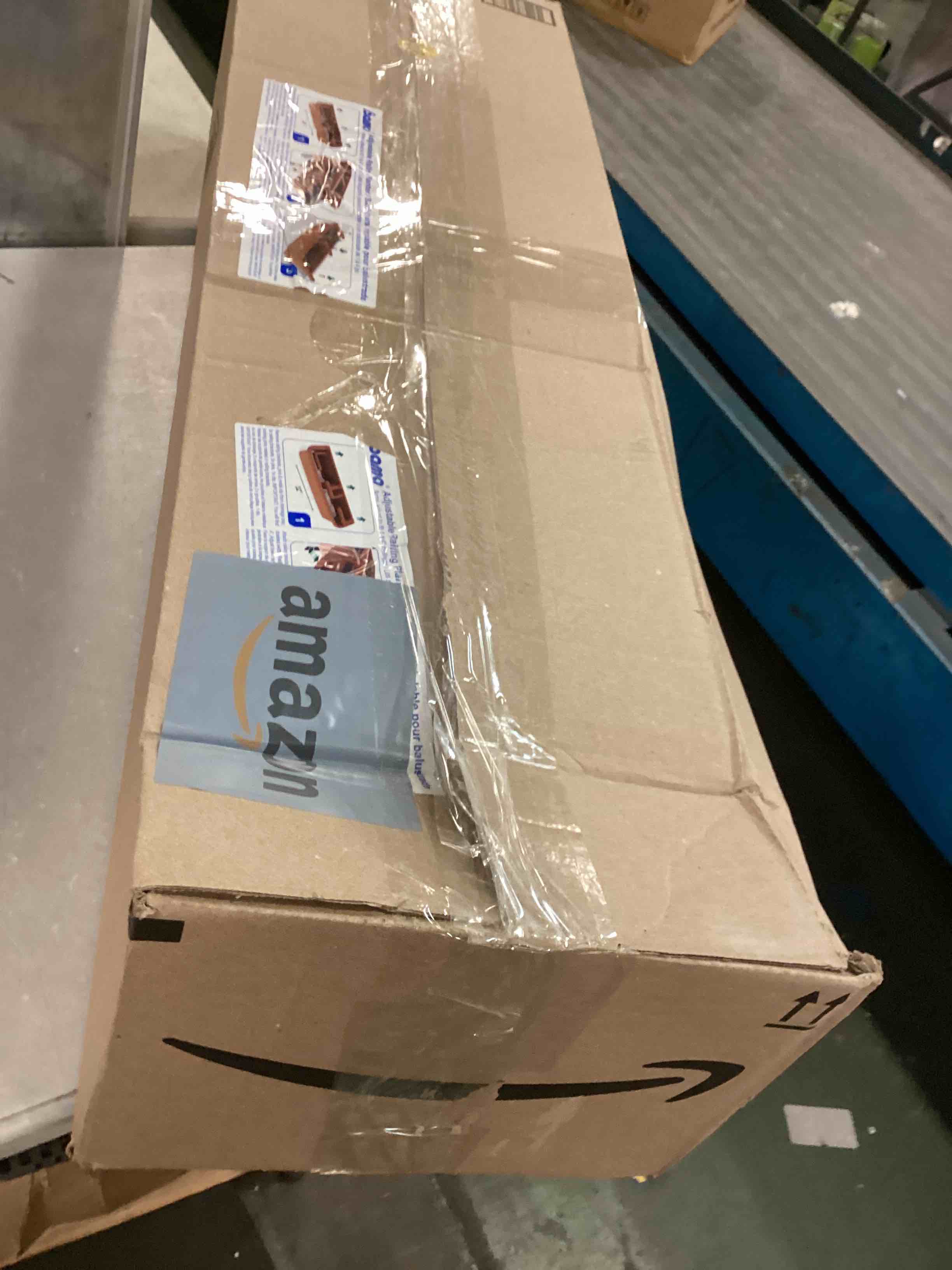 https://s3.amazonaws.com/lotting-images-prod/bidfta/GRN6447136_1716557614331.jpeg